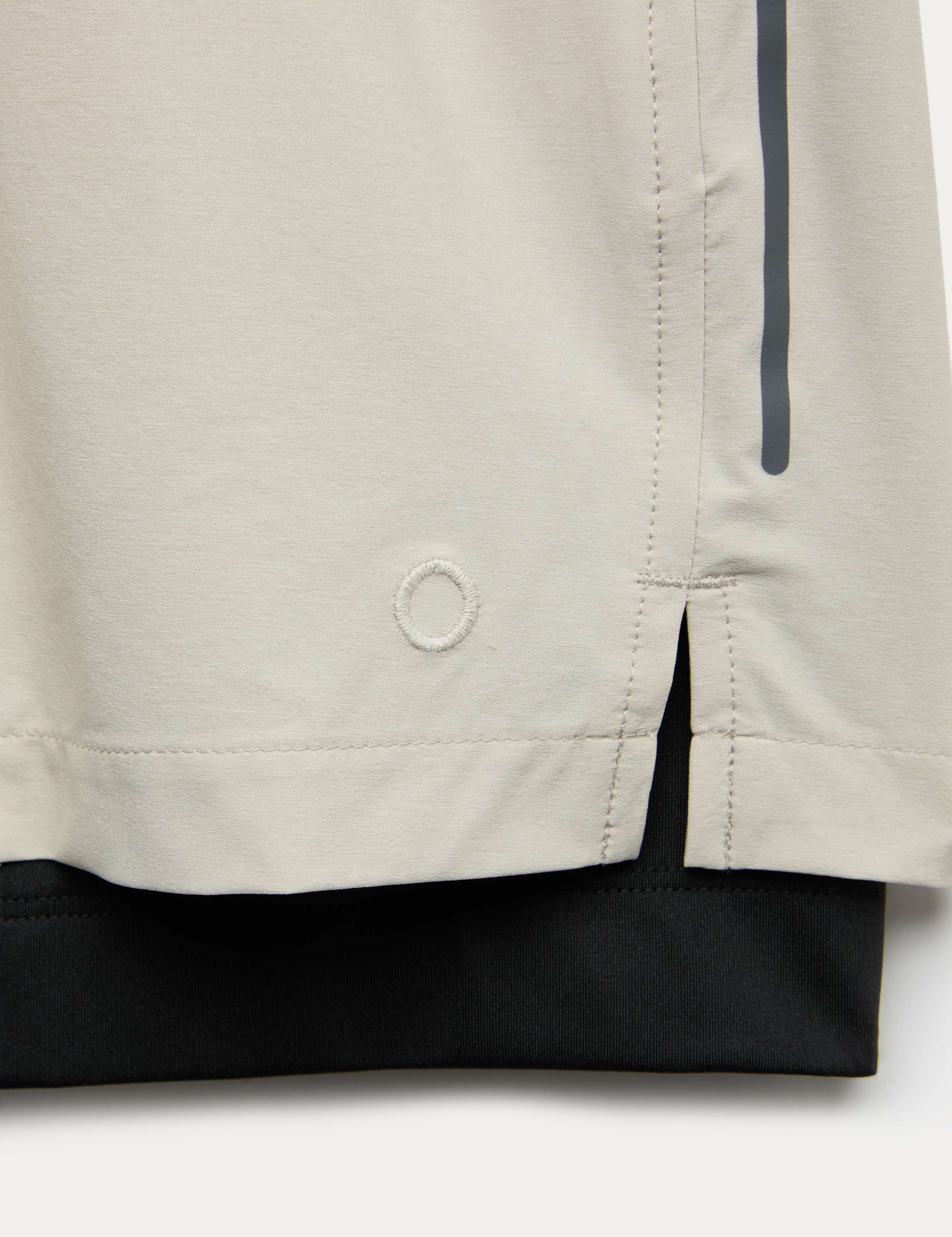 Double Layered 5 inch Sports Shorts 6 of 6