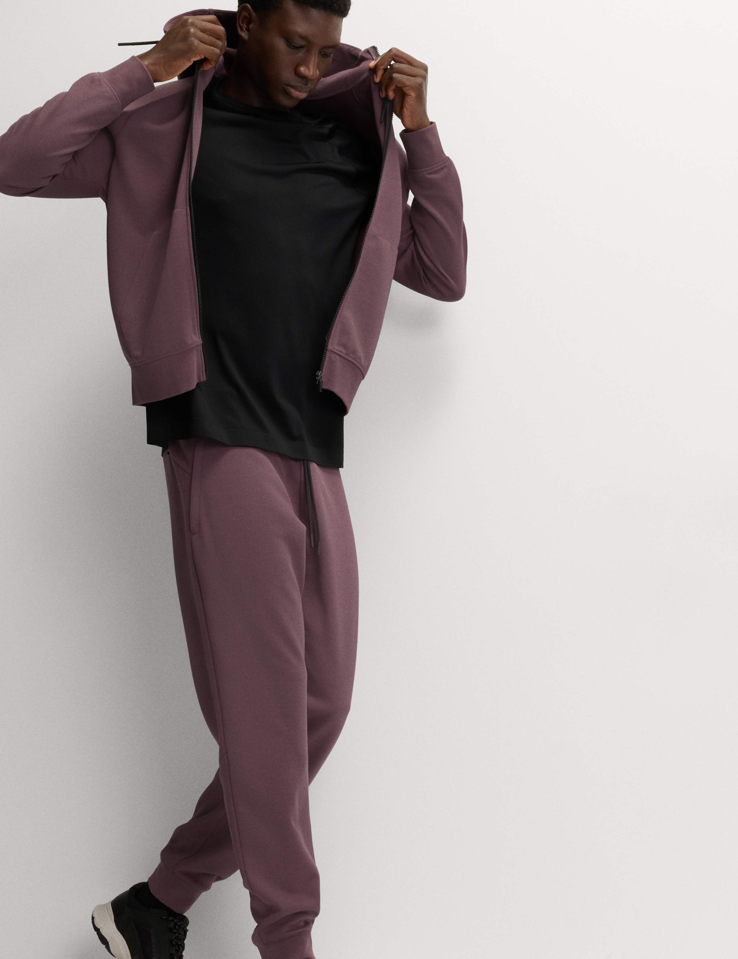 Performance Jersey Joggers 3 of 7