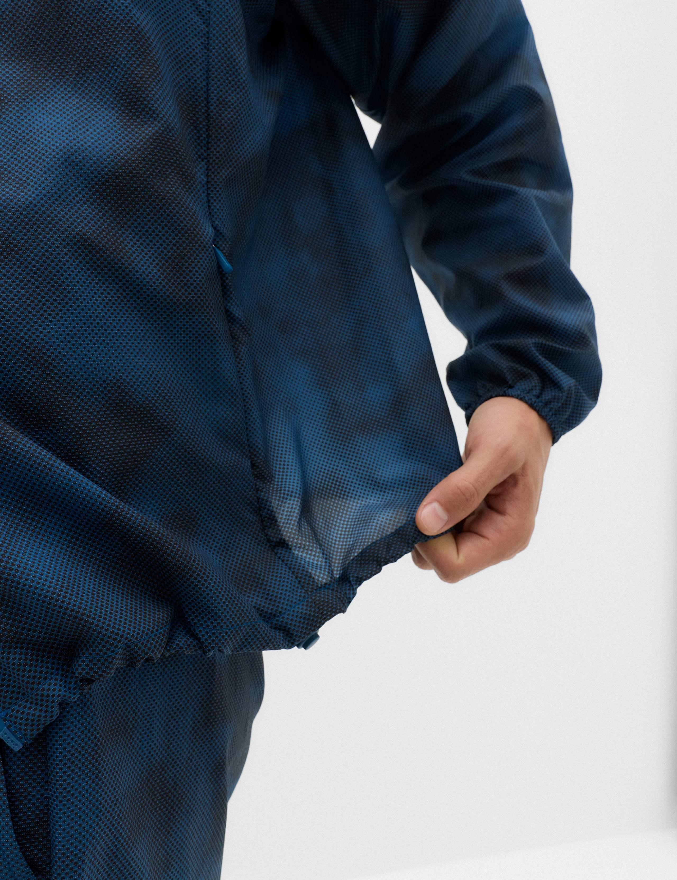 Lightweight Printed Shell Jacket 8 of 8