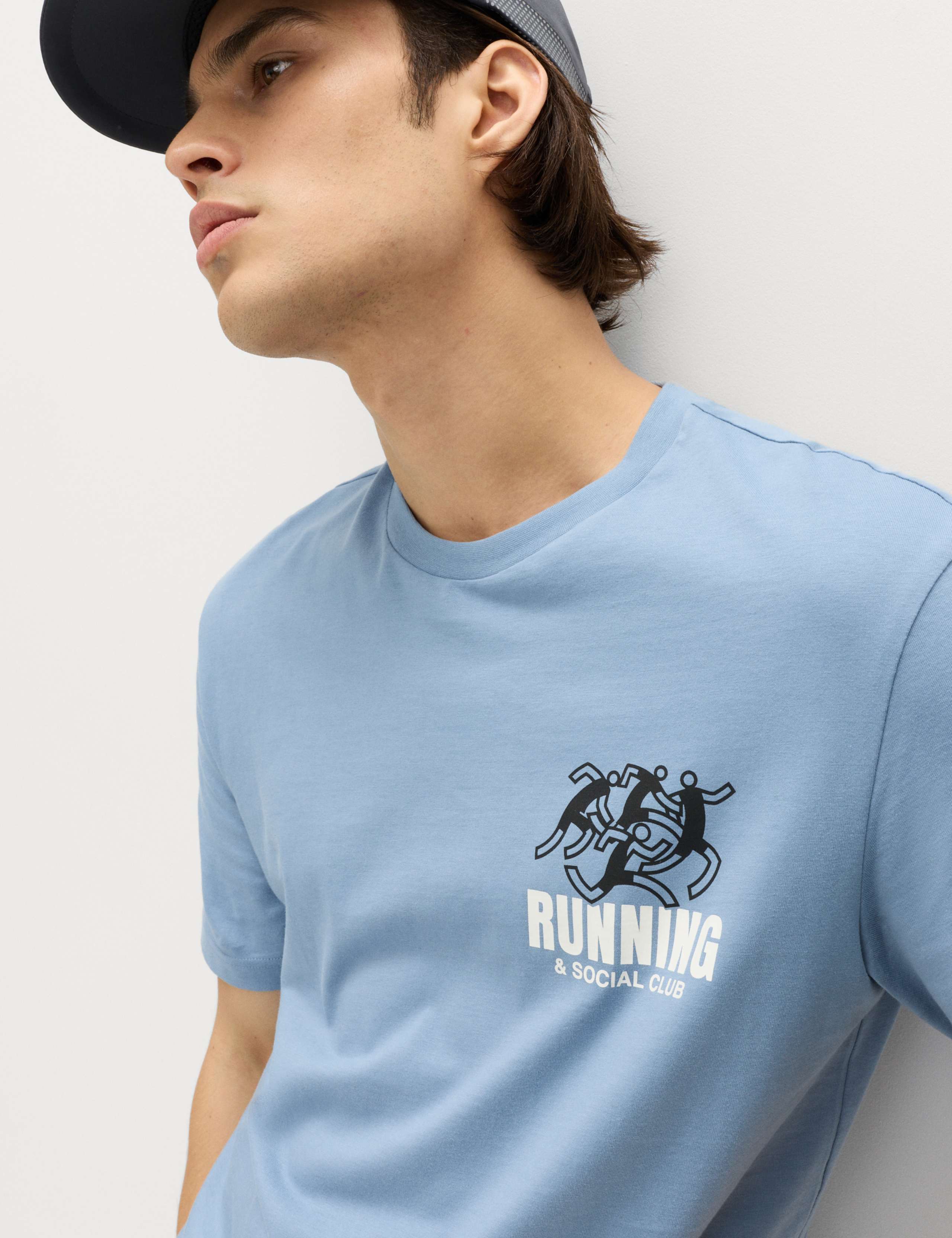 Pure Cotton Running Club Graphic T-Shirt 5 of 6