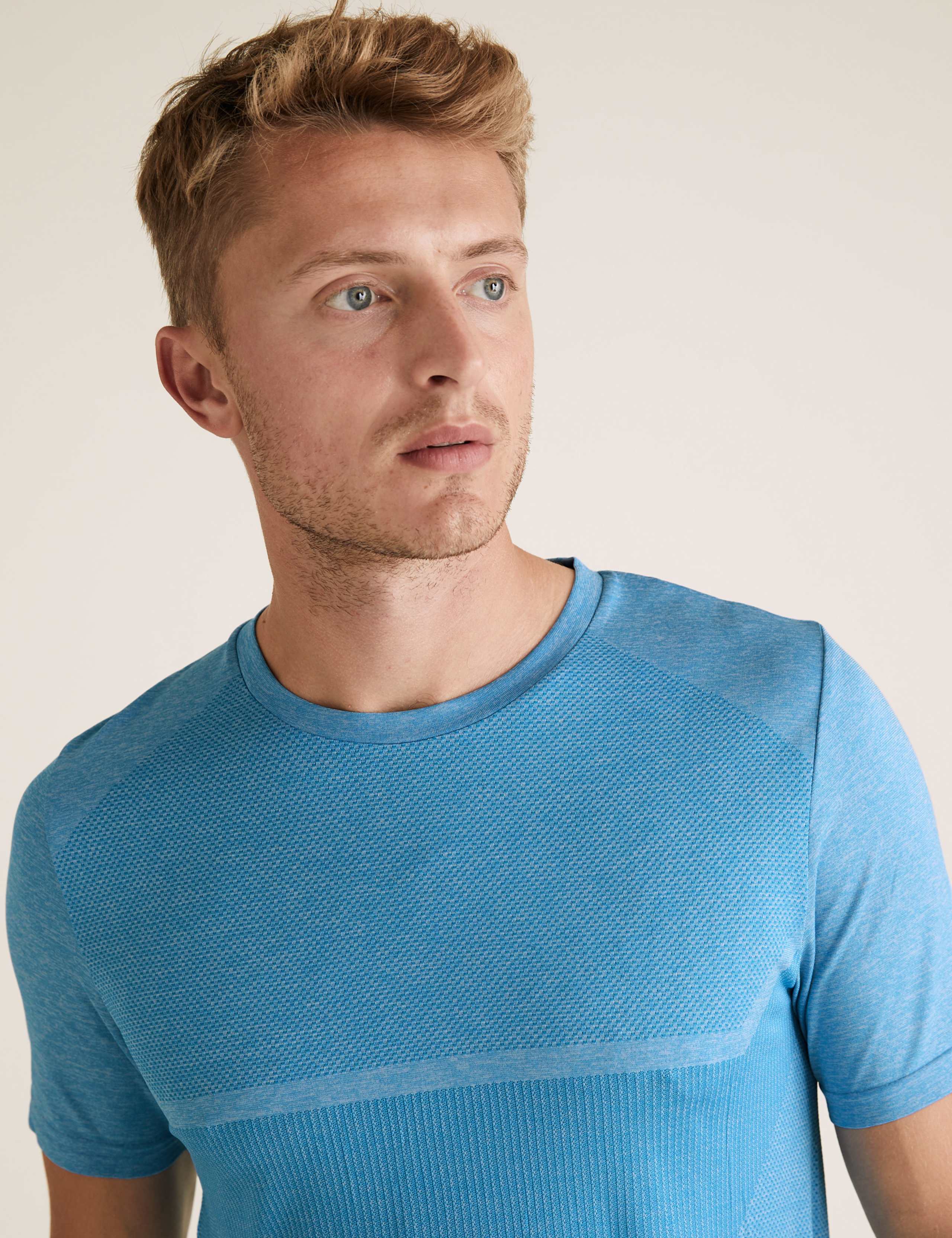 Slim Fit Seam Free T-Shirt 1 of 4