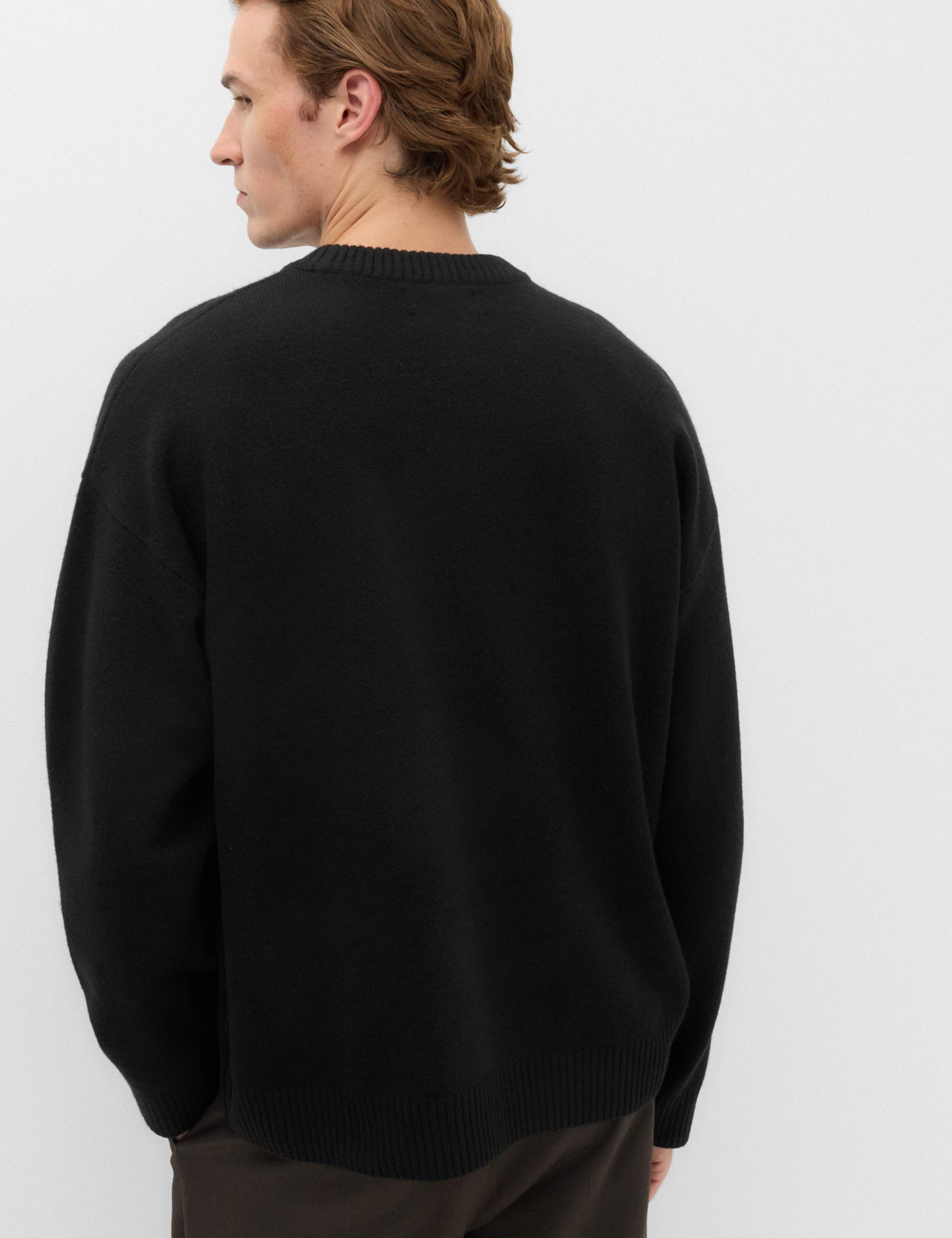 Relaxed Air-Yarn Crew Neck Jumper 4 of 6