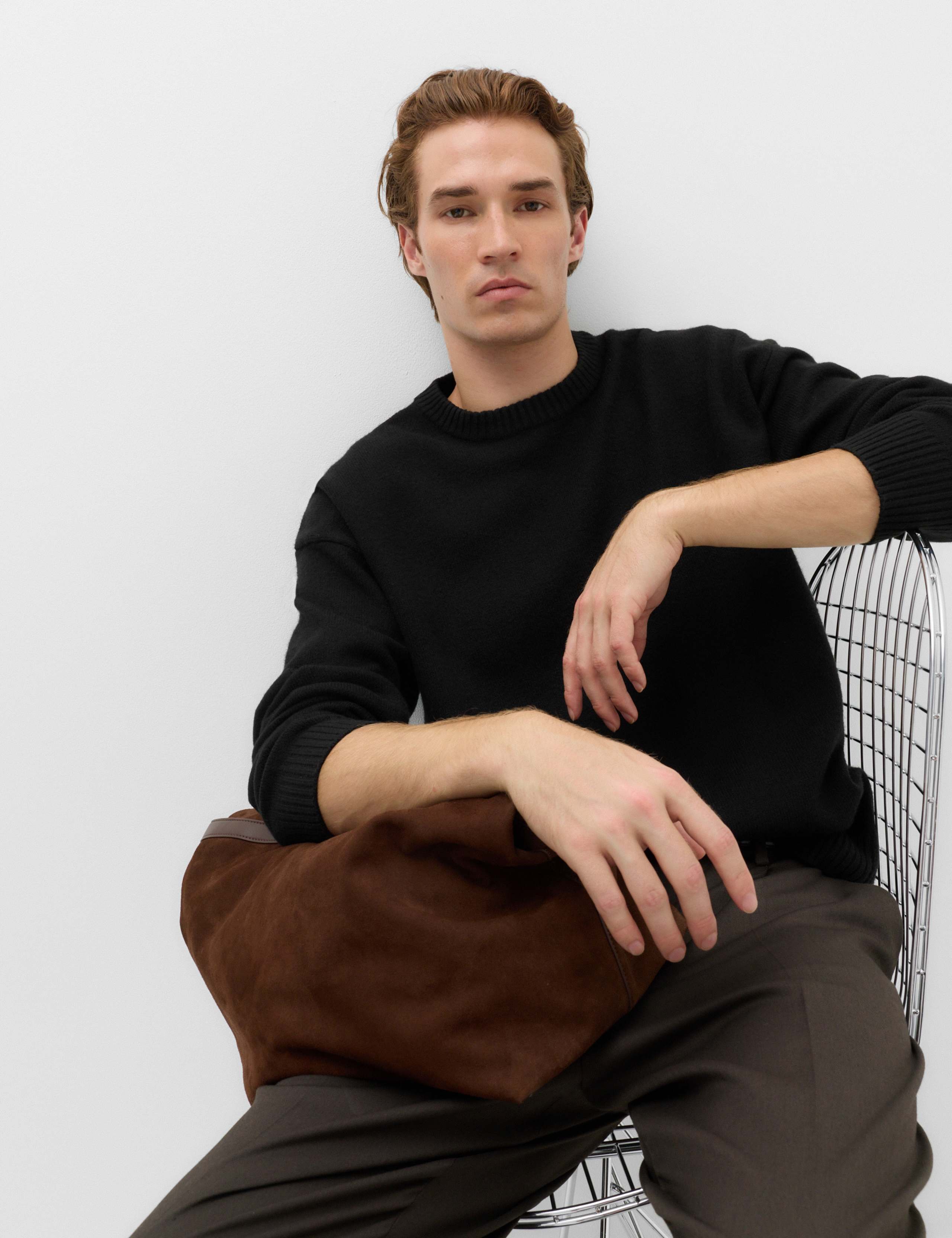 Relaxed Air-Yarn Crew Neck Jumper 5 of 6