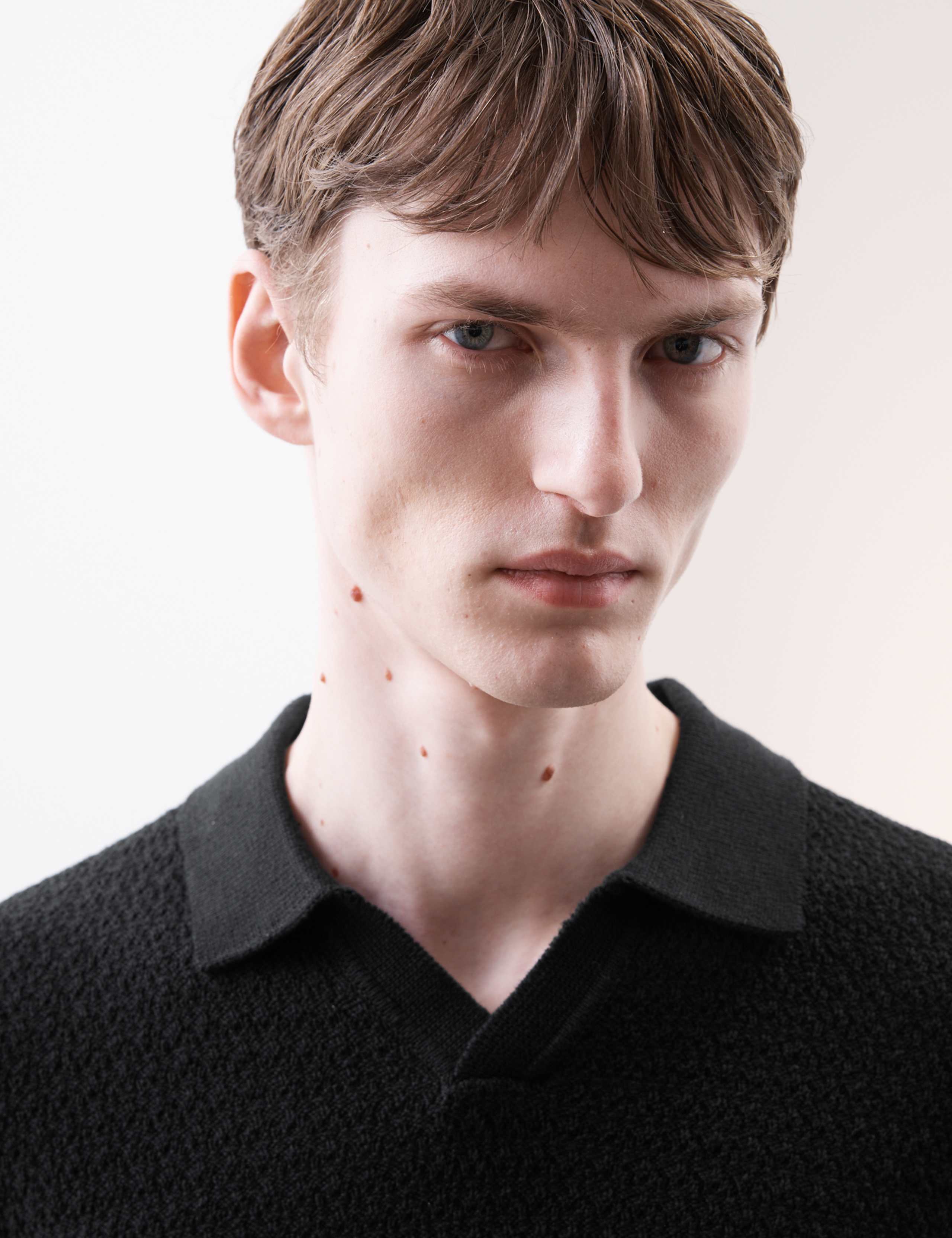 Linen Rich Knitted Open Neck Polo Shirt 6 of 6
