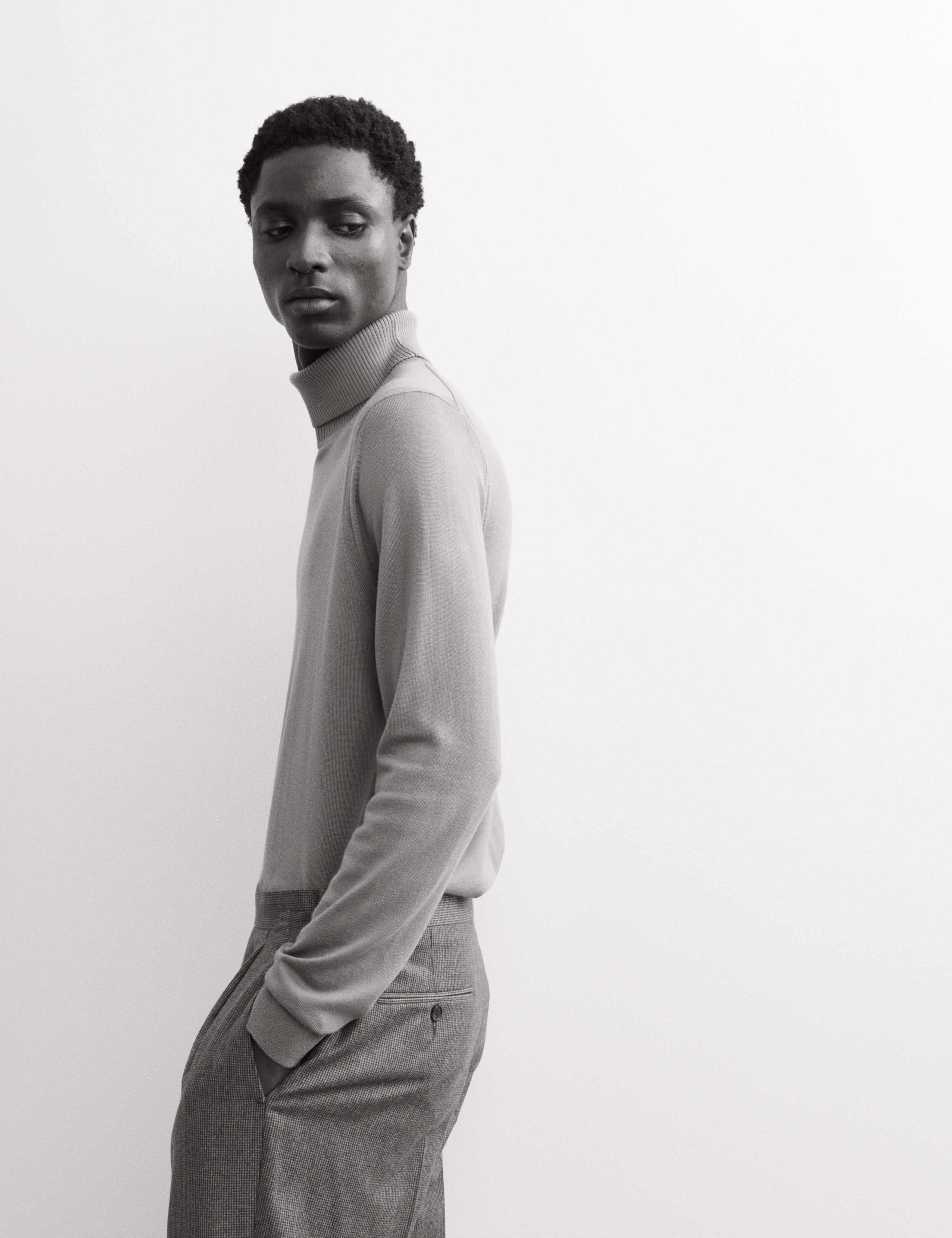 Extra Fine Merino Roll Neck Jumper with Silk 4 of 7