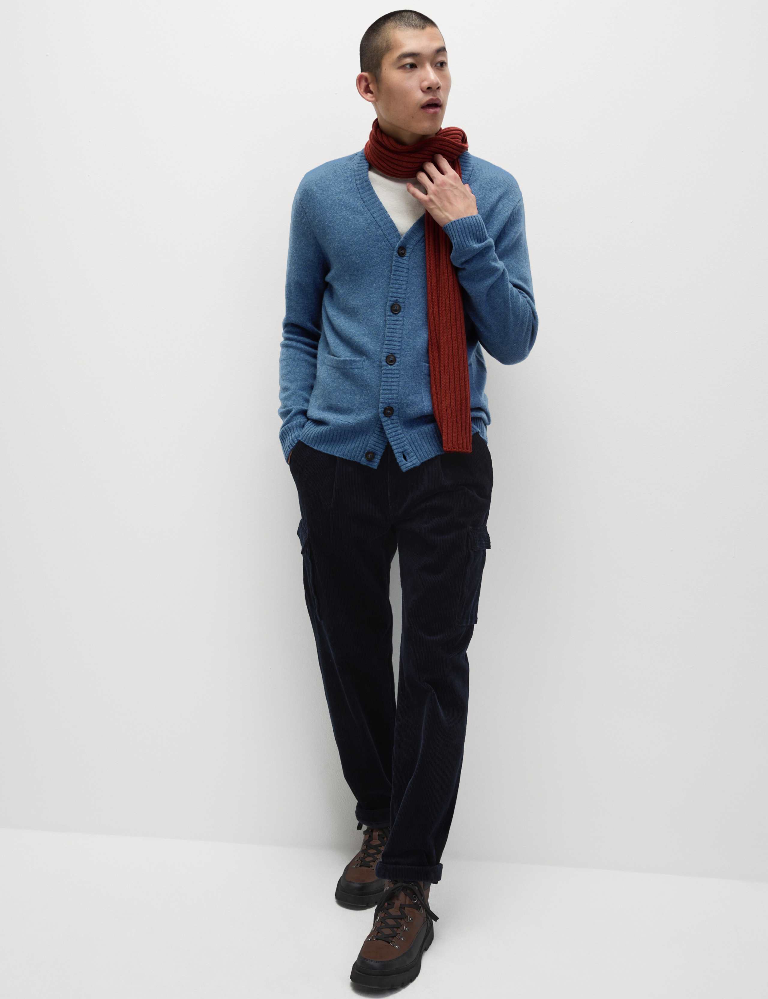 Extra Fine Lambswool Rich V-Neck Cardigan 3 of 5