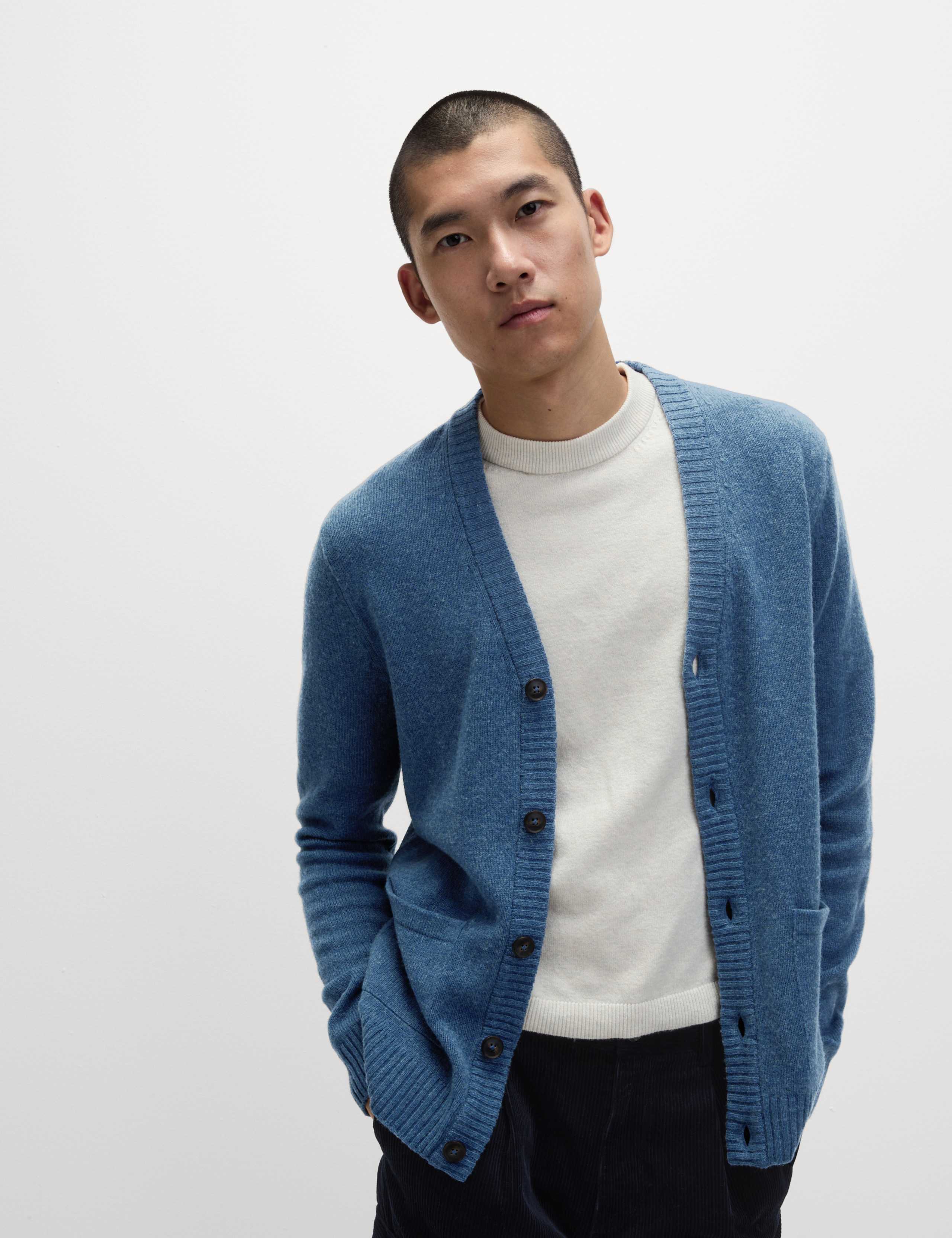 Extra Fine Lambswool Rich V-Neck Cardigan 5 of 5