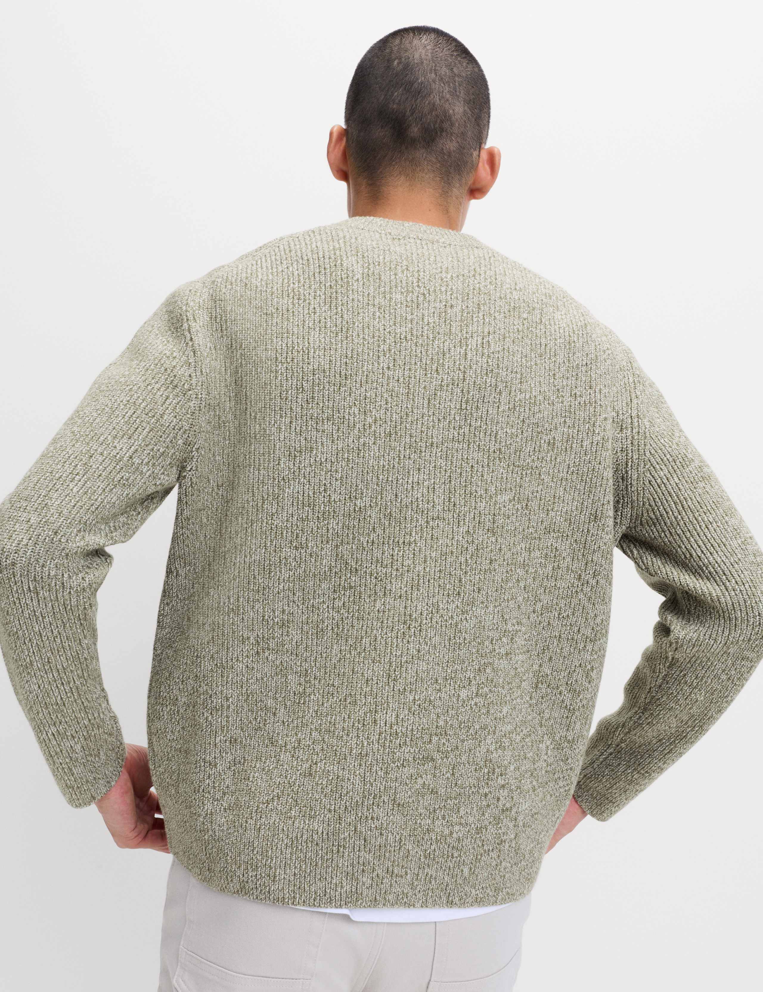 V-Neck Twisted Yarn Cardigan 6 of 6