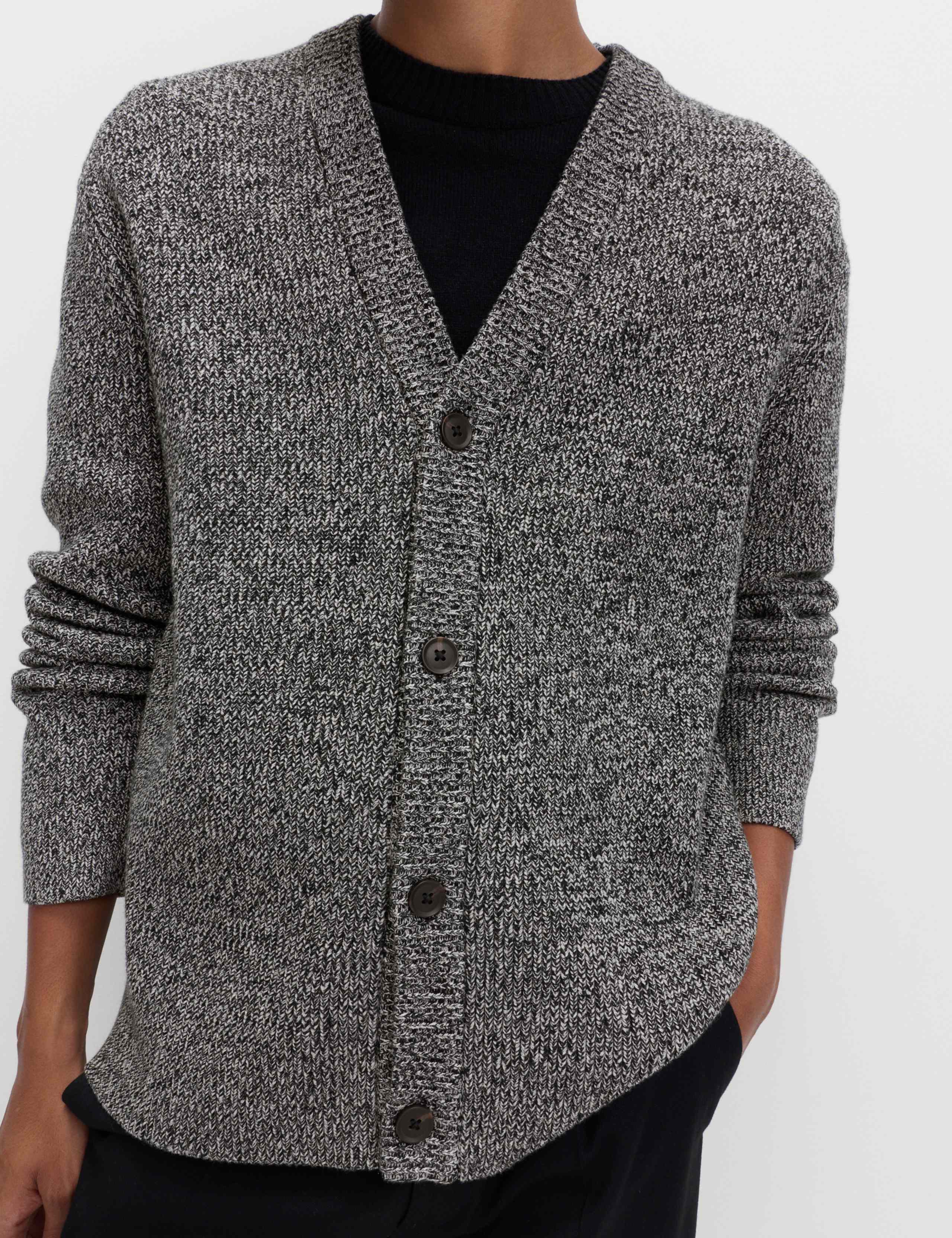 V-Neck Twisted Yarn Cardigan 3 of 6