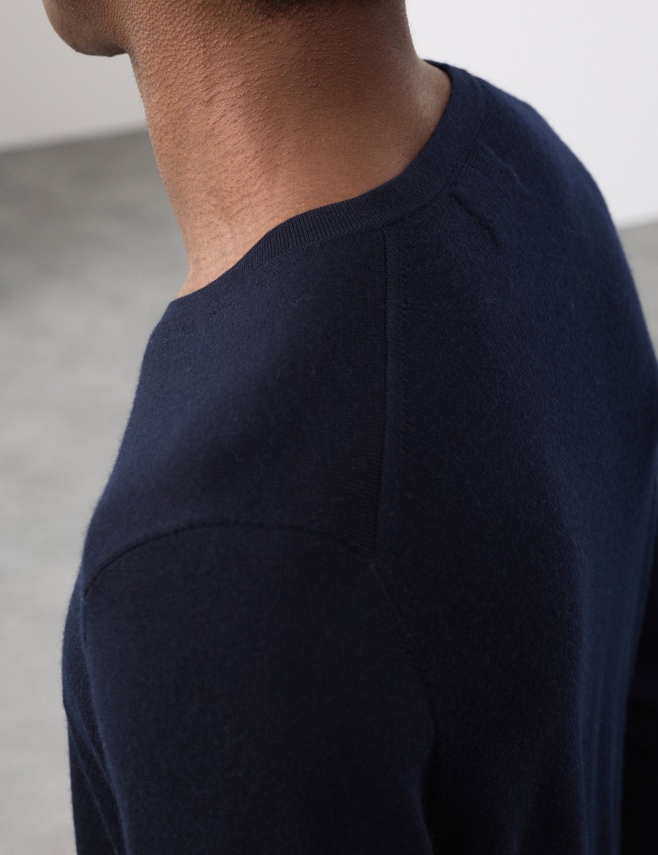 Pure Extra Fine Merino Wool V-Neck Jumper 6 of 6