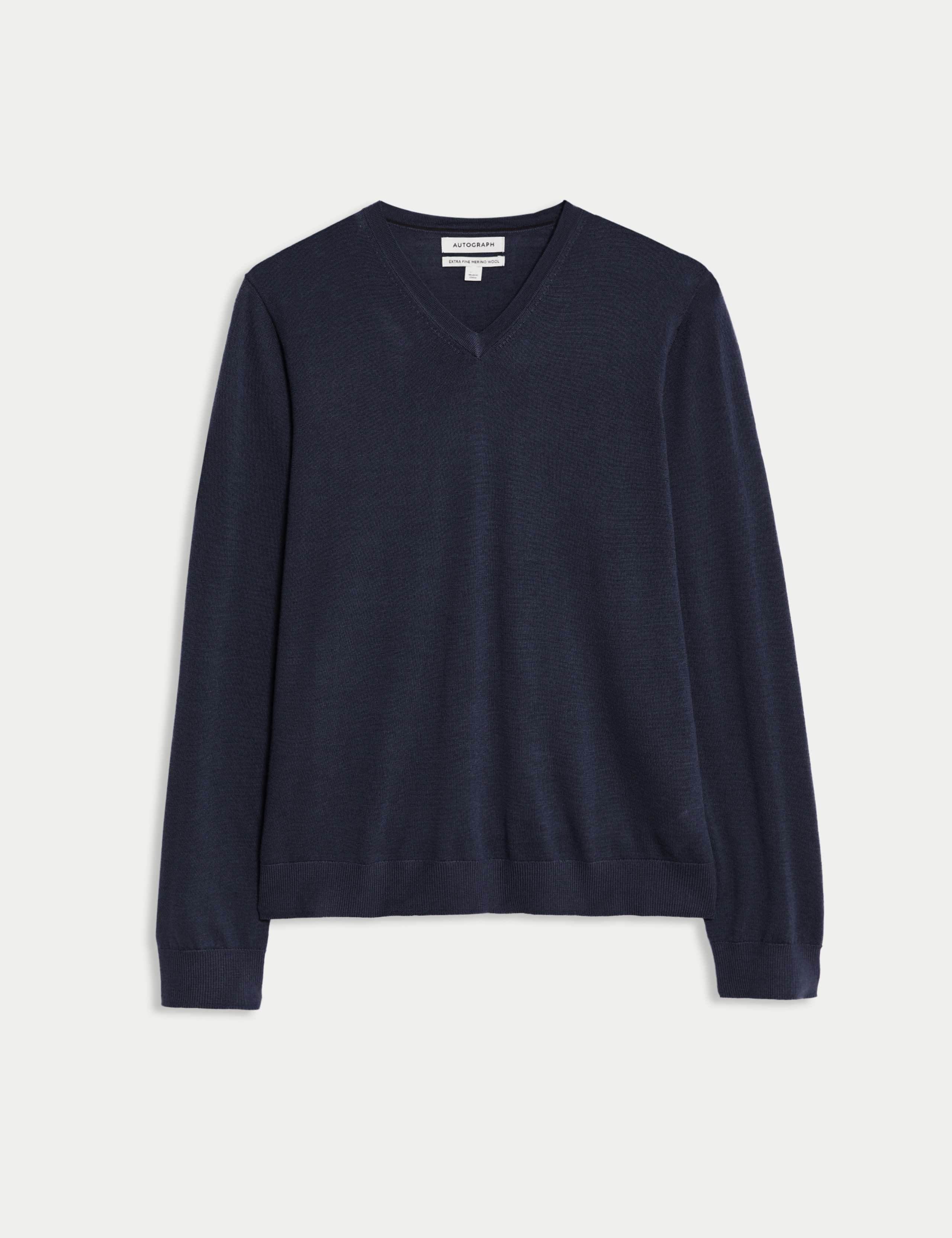 Pure Extra Fine Merino Wool V-Neck Jumper 2 of 6