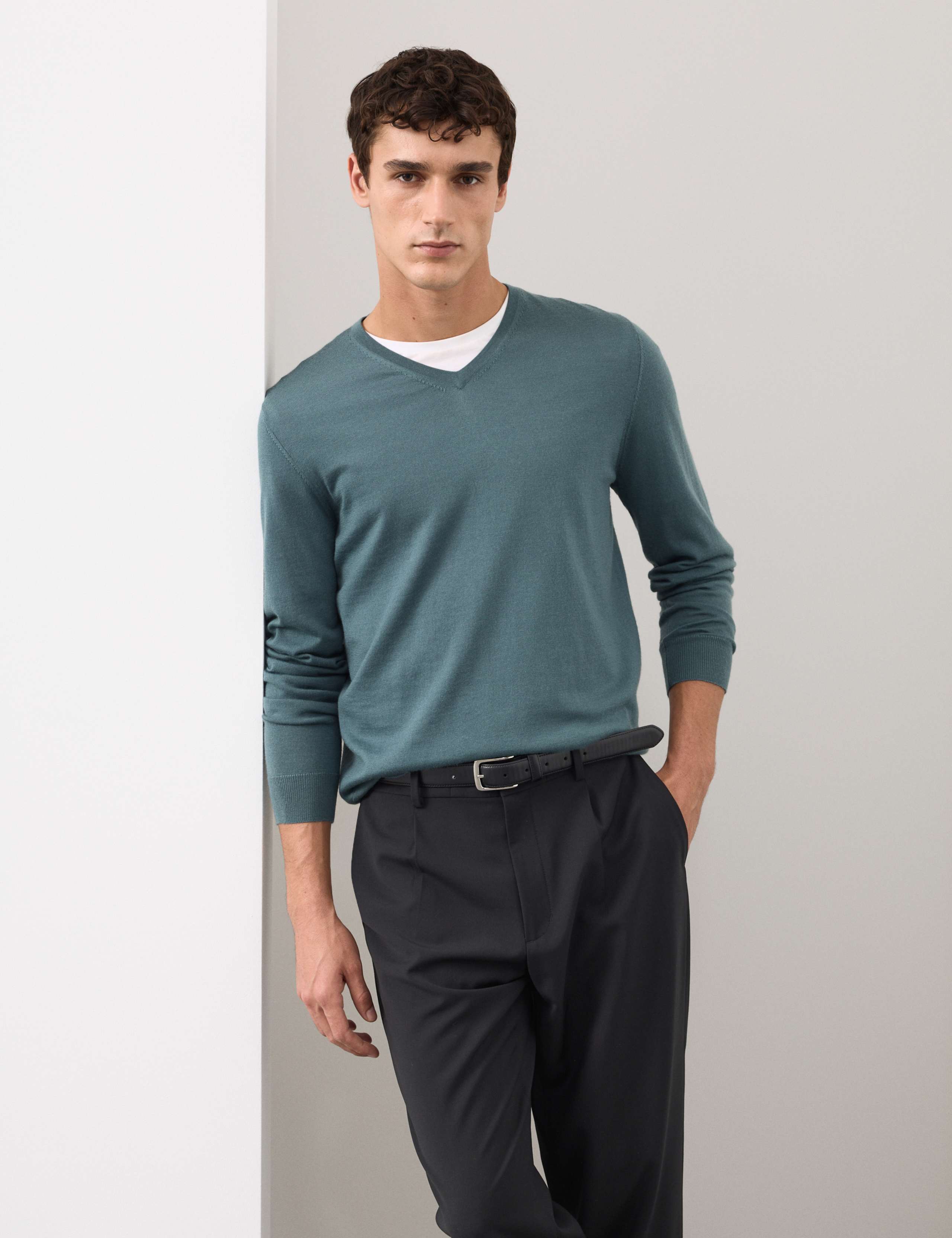 Pure Extra Fine Merino Wool V-Neck Jumper 1 of 5