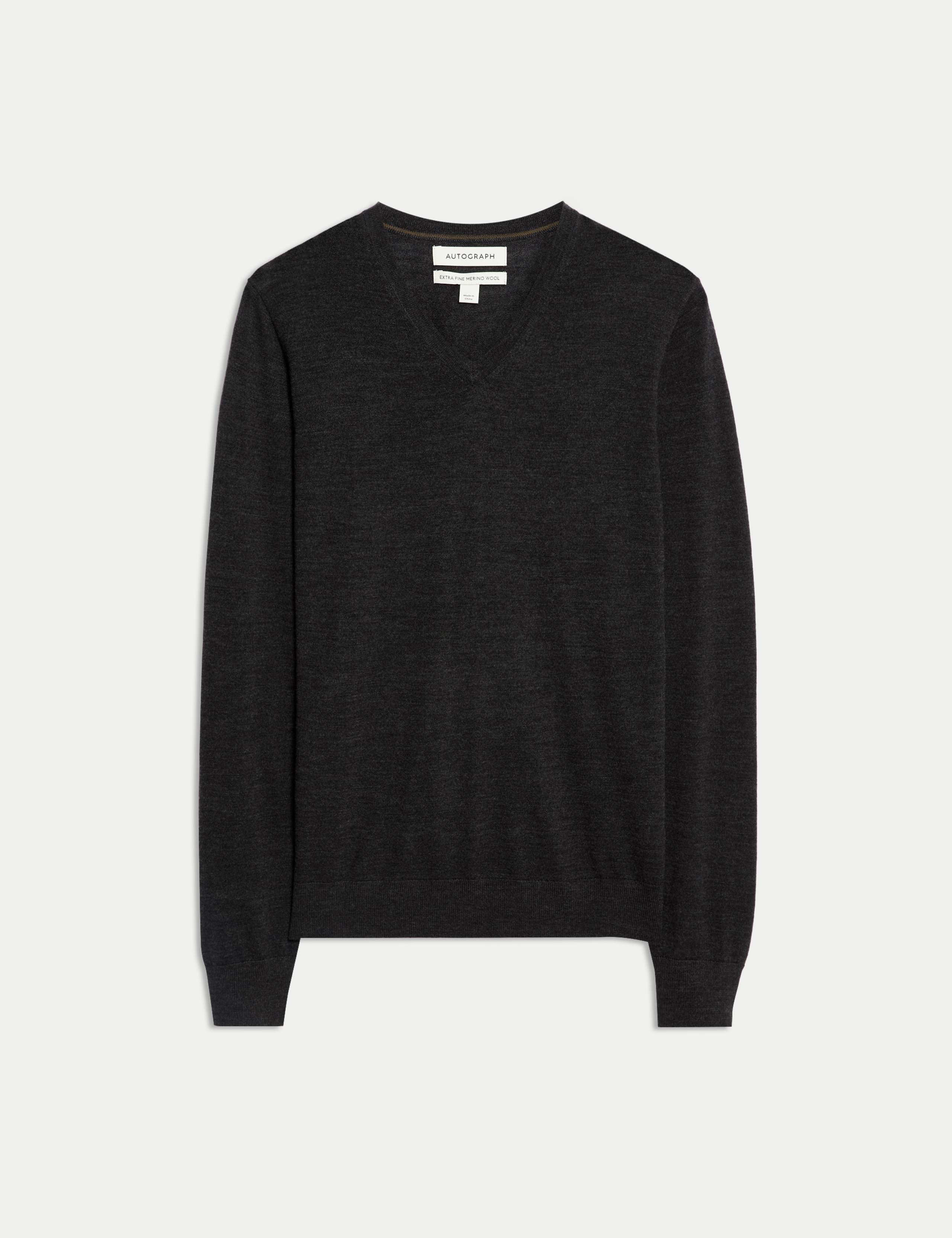 Pure Extra Fine Merino Wool V-Neck Jumper 2 of 6