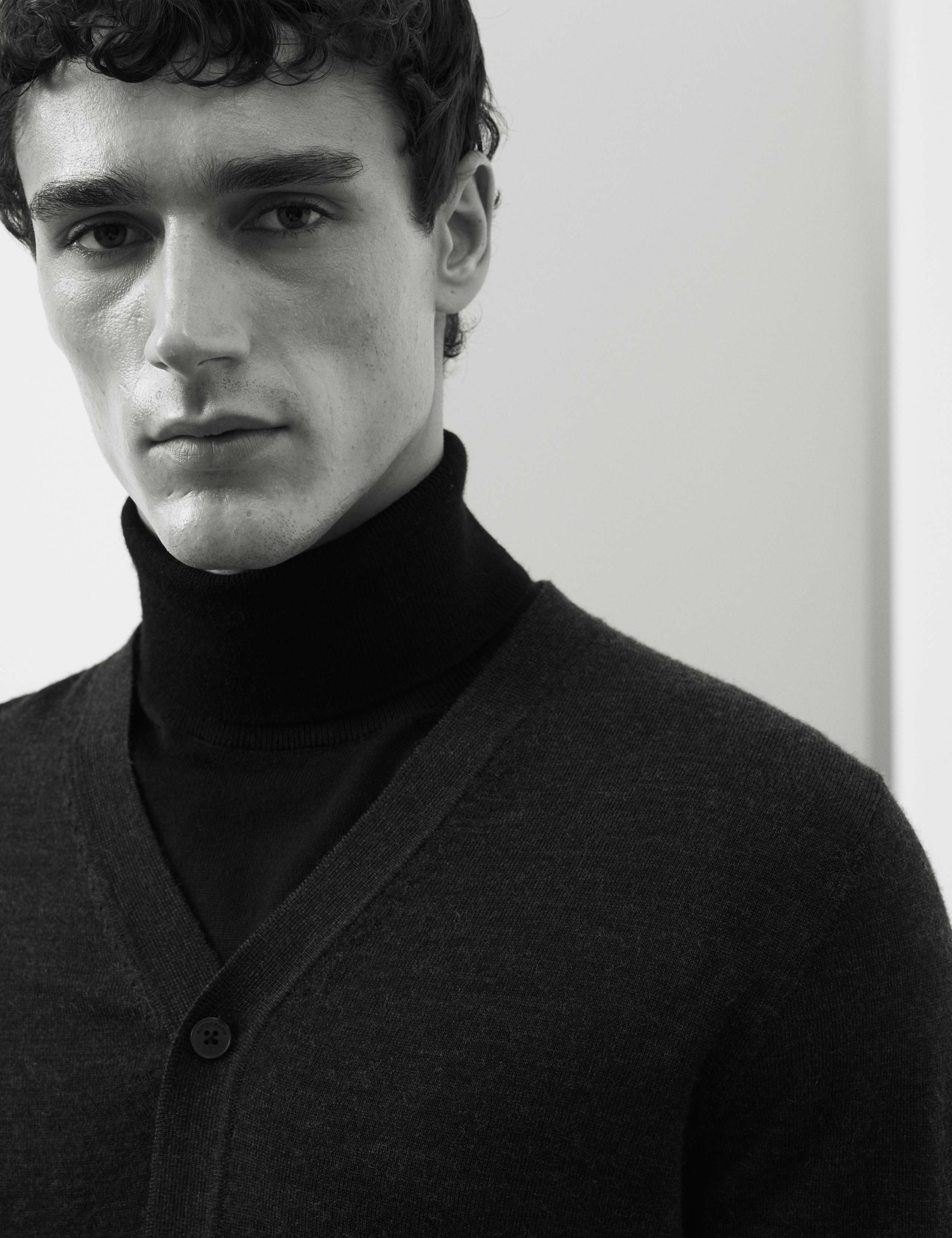 Pure Extra Fine Merino Wool Cardigan 4 of 6