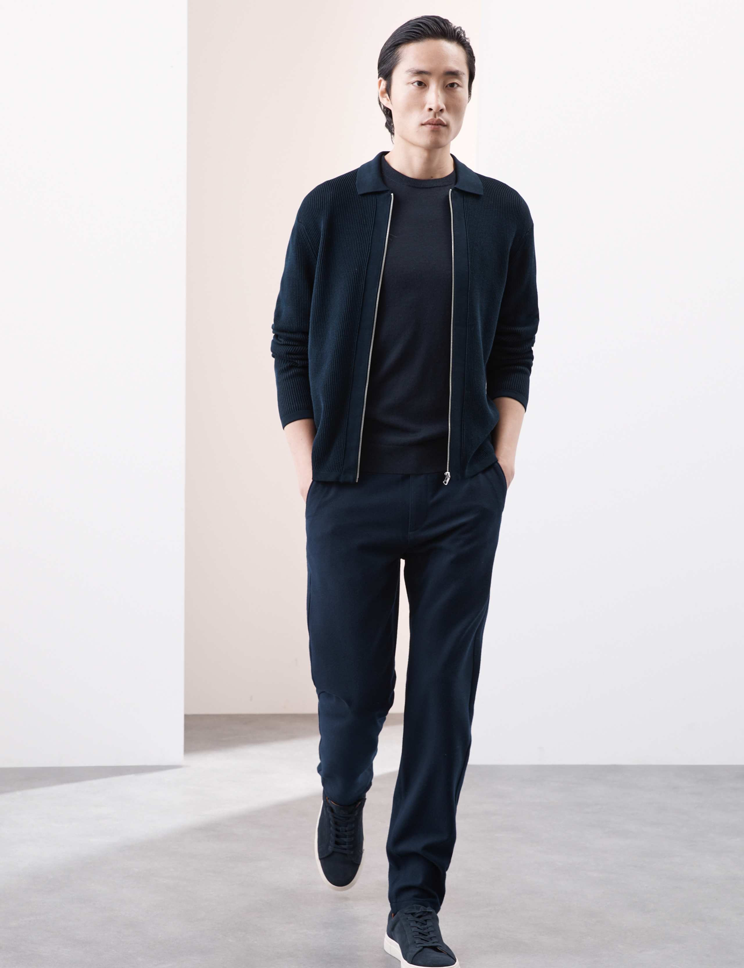 Pure Extra Fine Merino Wool Knitted T-Shirt 4 of 7