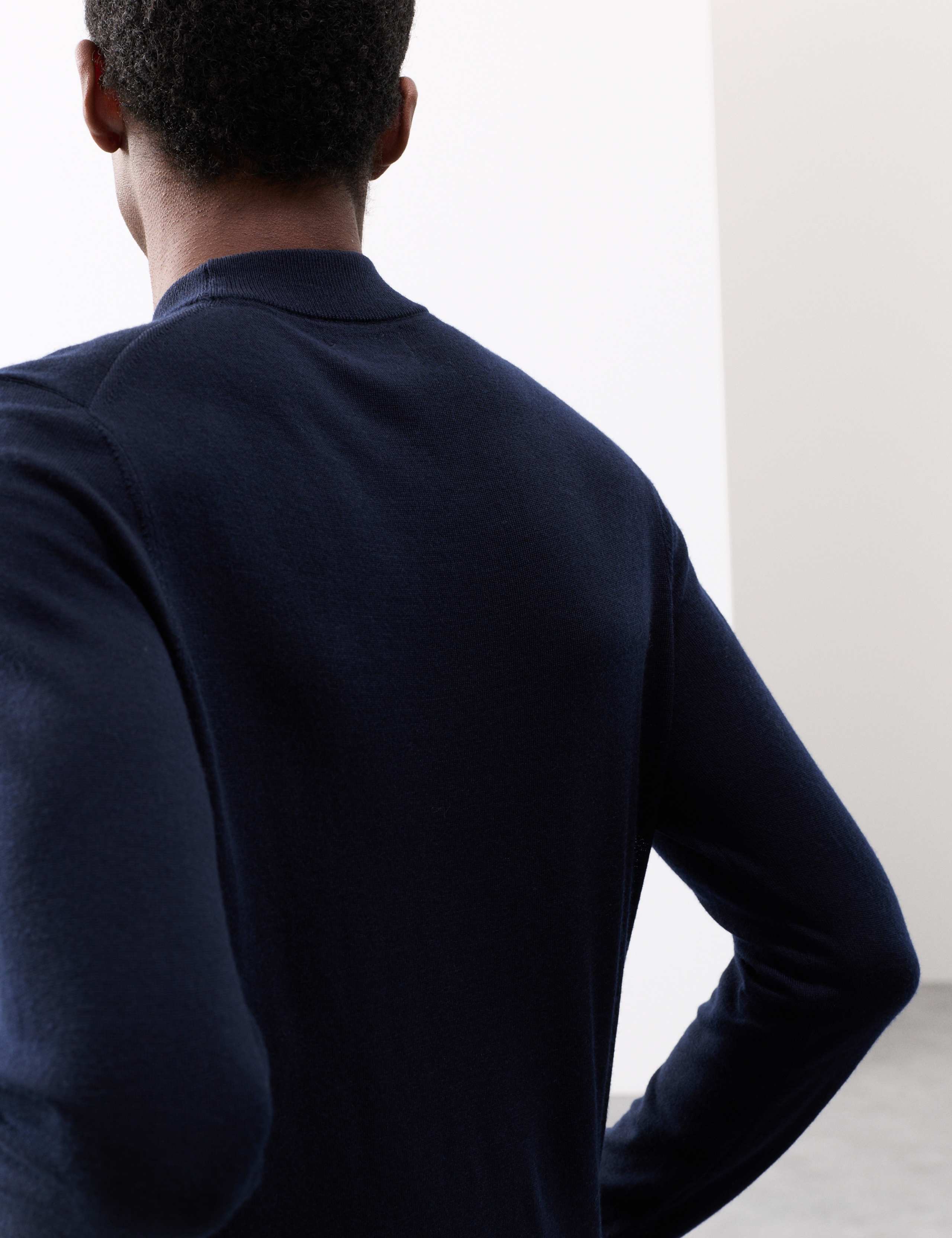 Pure Extra Fine Merino Wool Performance Jumper 4 of 5