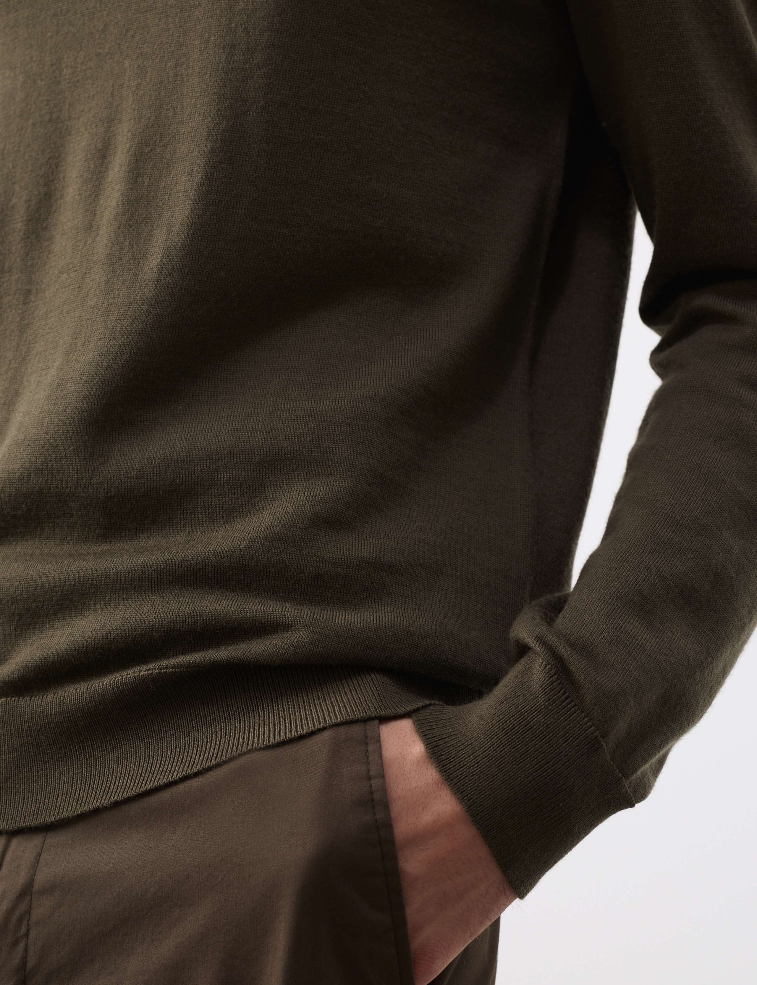Pure Extra Fine Merino Wool Performance Jumper 6 of 7