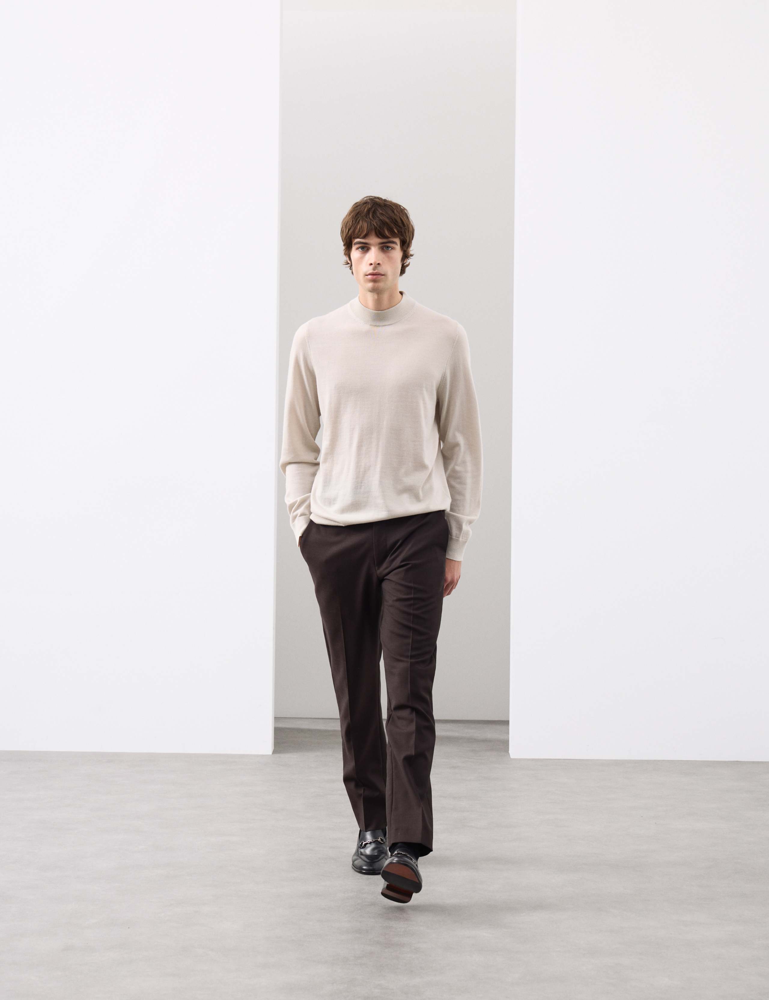 Pure Extra Fine Merino Wool Performance Jumper 1 of 6