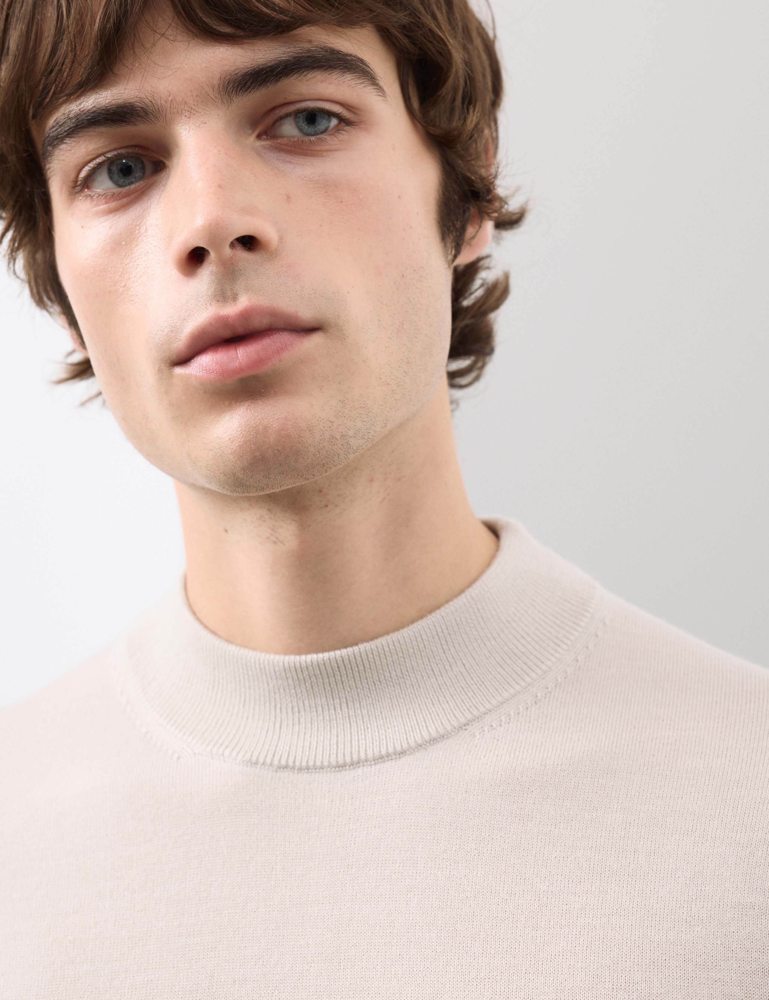 Pure Extra Fine Merino Wool Performance Jumper 3 of 6