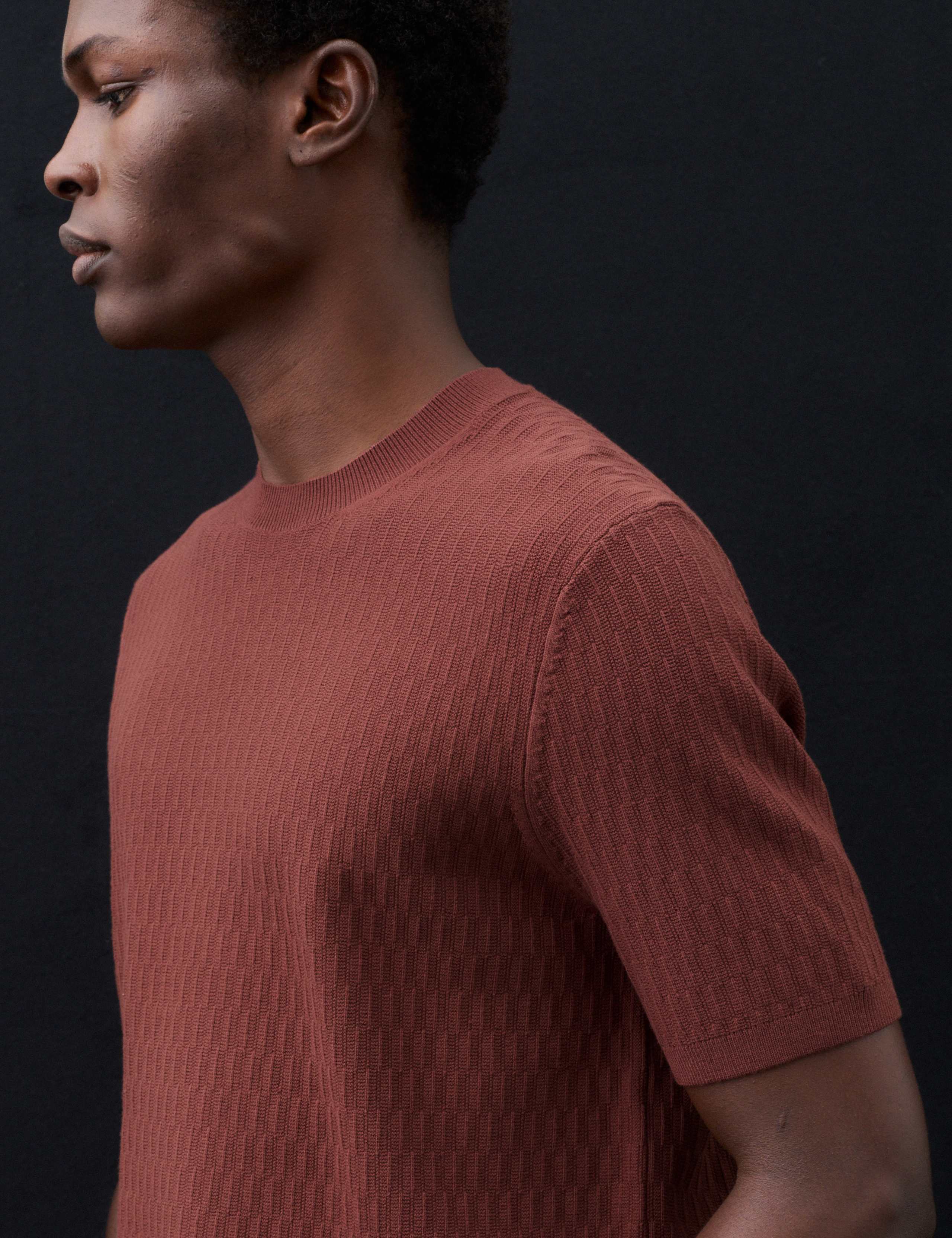 Textured Knitted T-Shirt 6 of 7