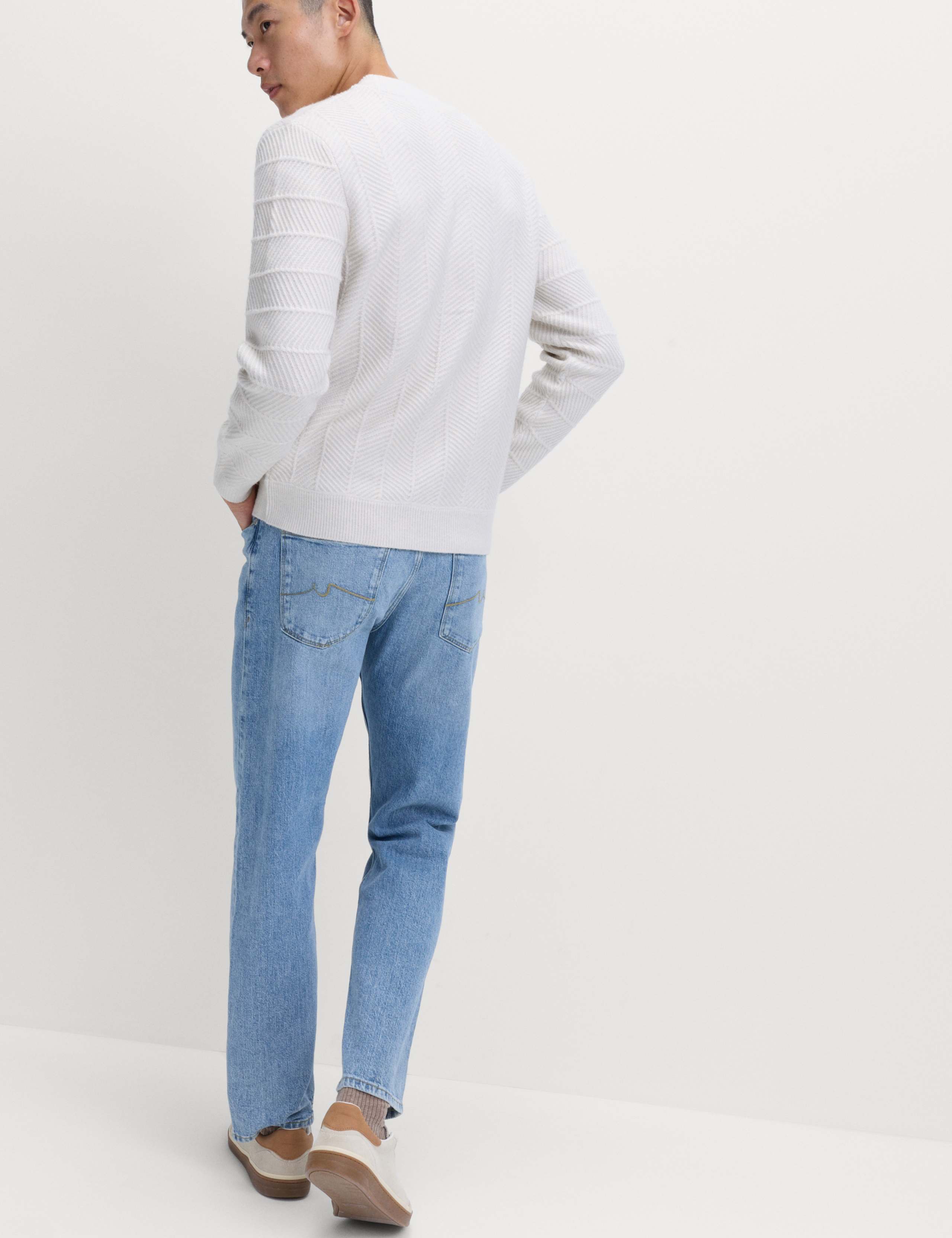 Herringbone V-Neck Cardigan with Wool 5 of 7