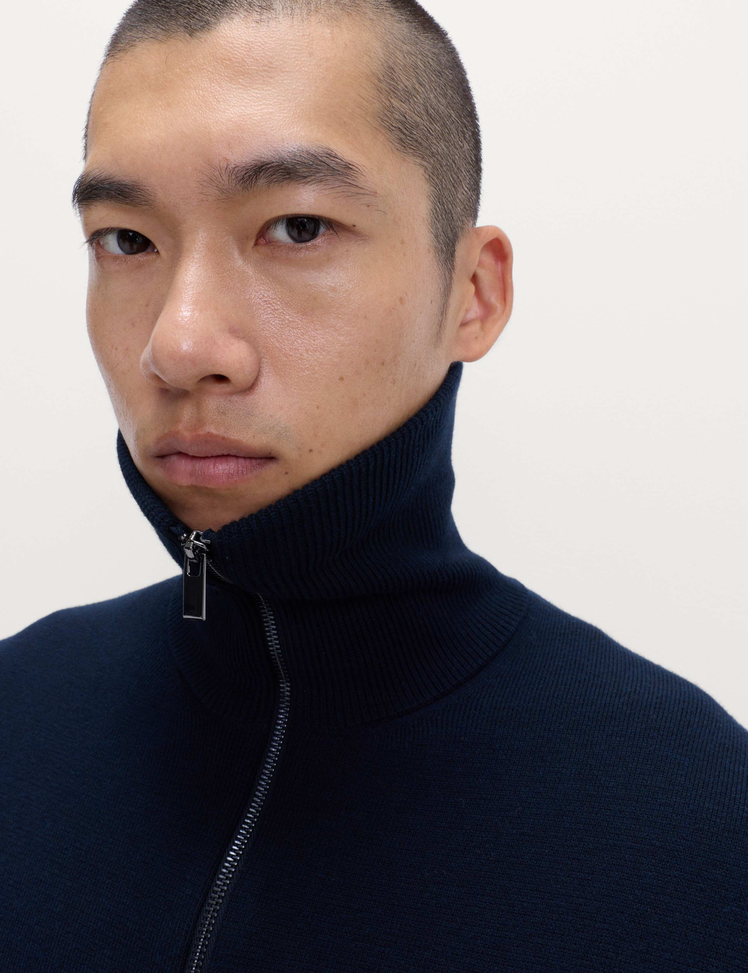 Cotton Blend Milano-Knit Zip Up Jumper 3 of 7