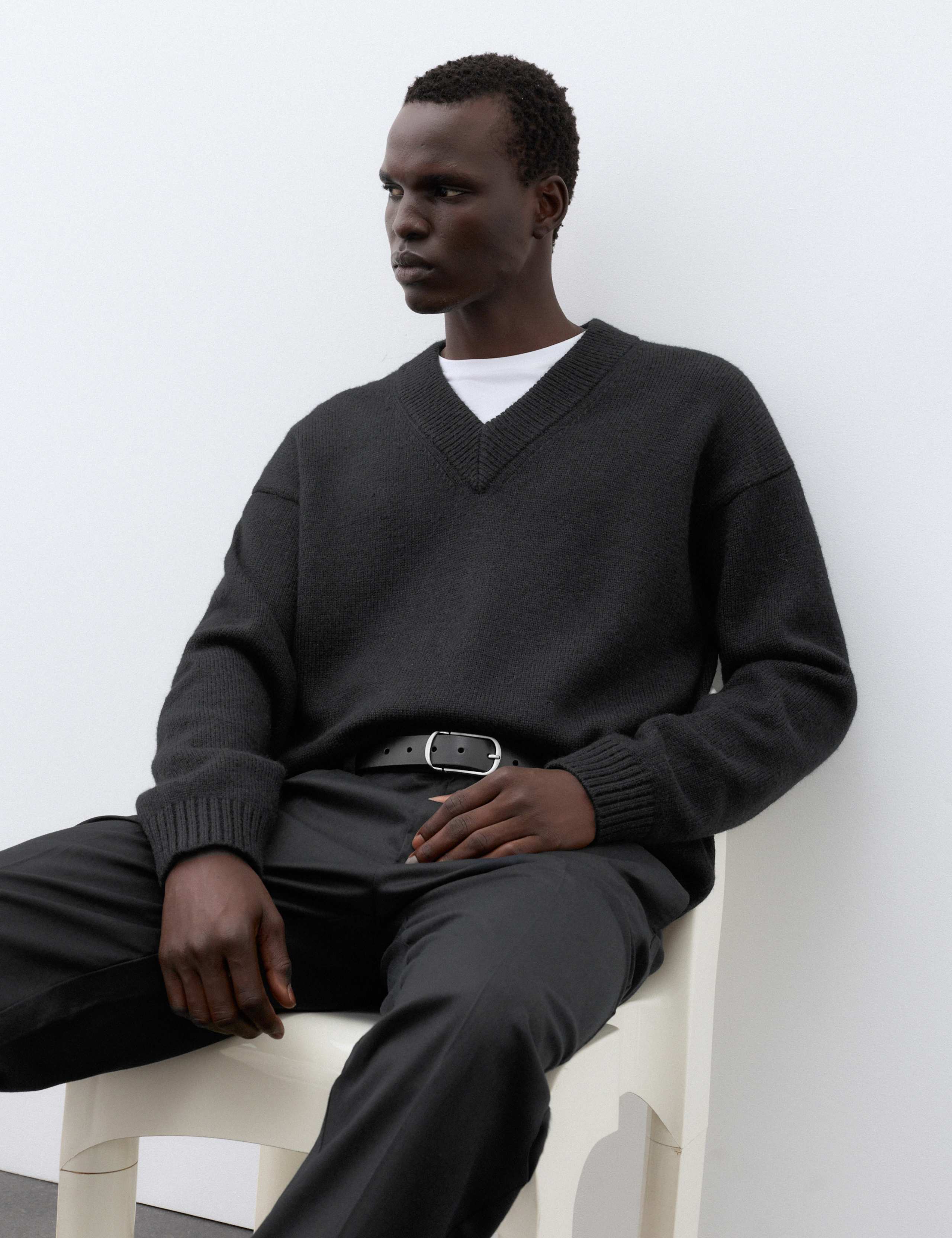 Wool Blend V-Neck Jumper 4 of 7