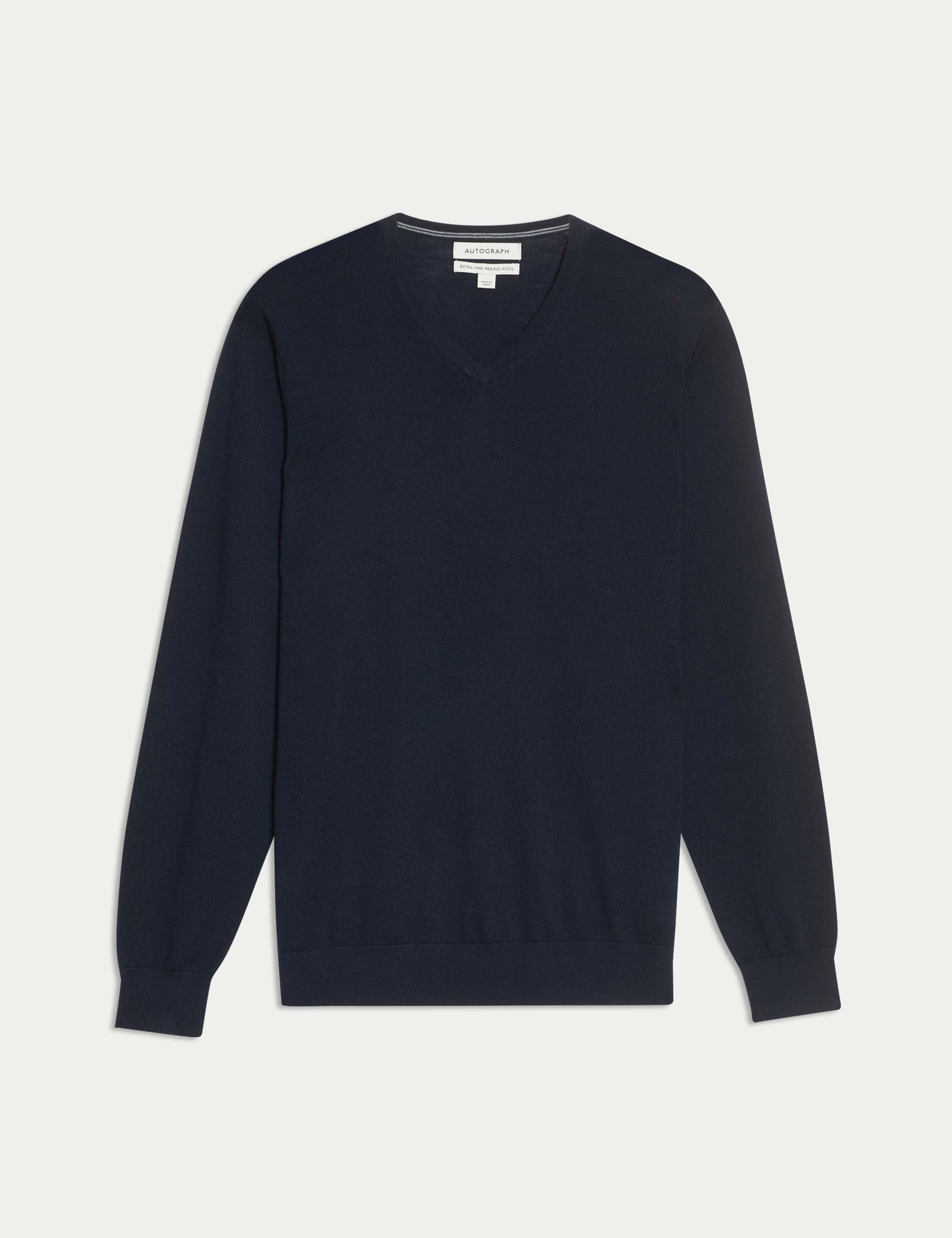 Pure Extra Fine Merino Wool V-Neck Jumper 2 of 5