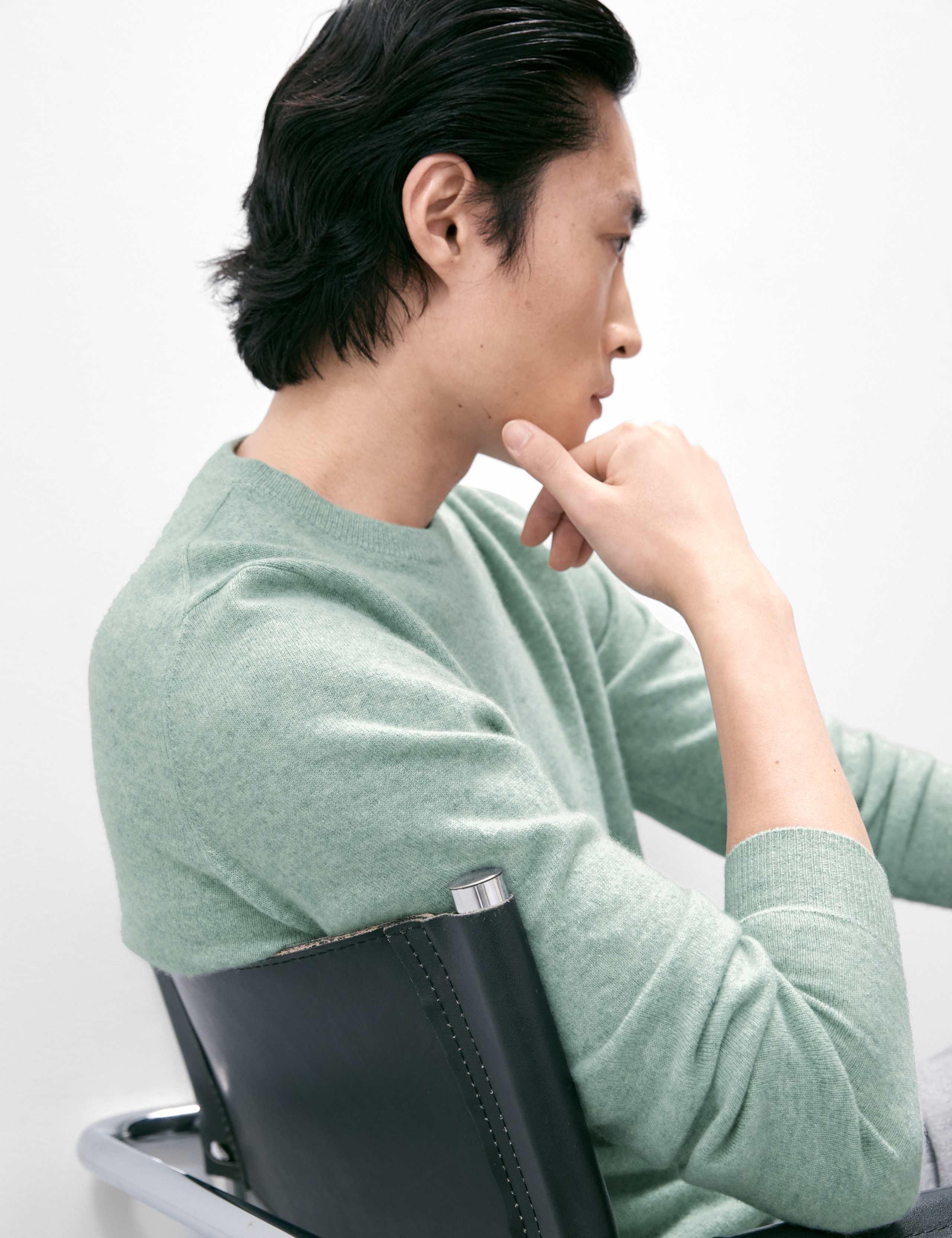 Pure Cashmere Crew Neck Jumper 1 of 5