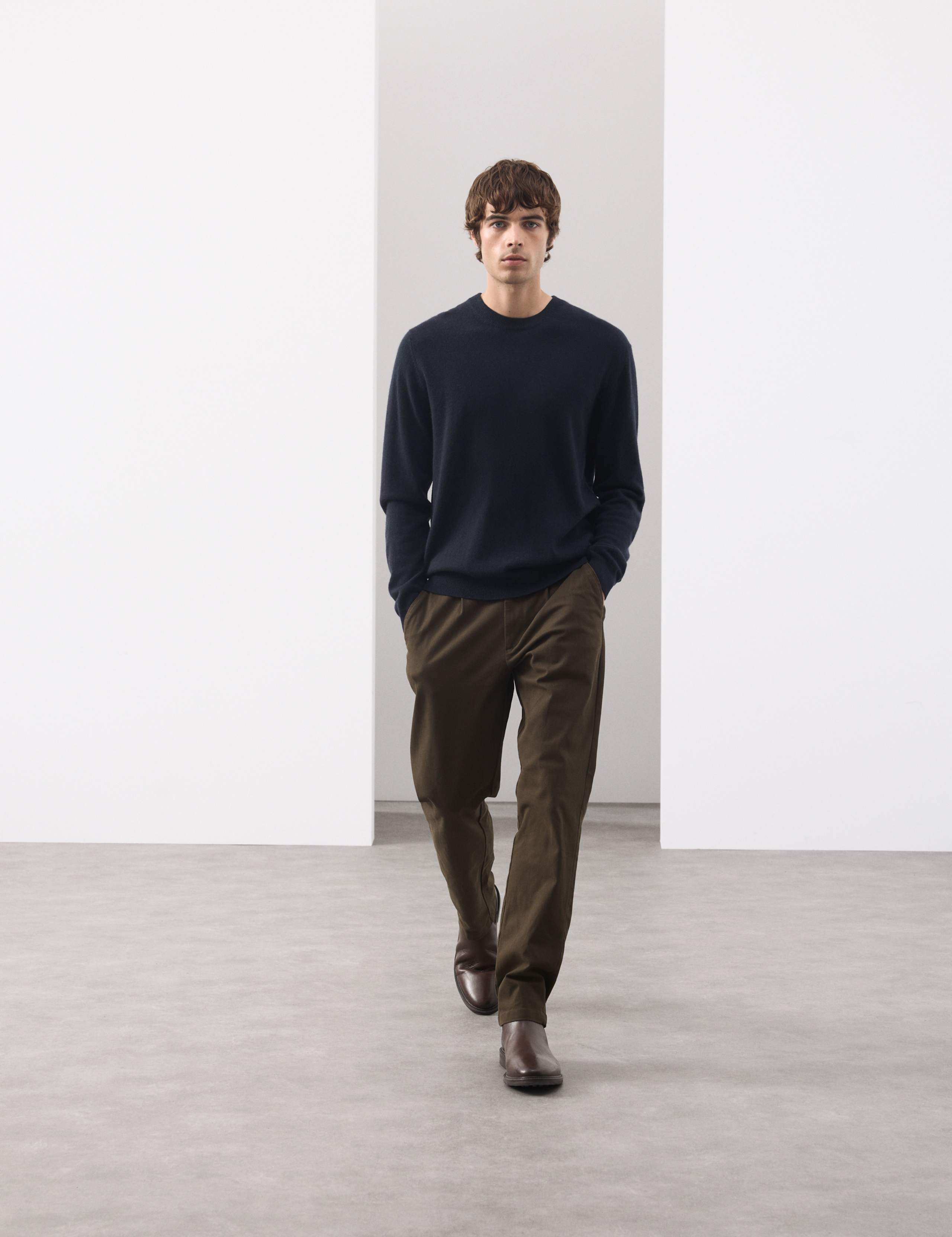 Pure Cashmere Crew Neck Jumper 3 of 7