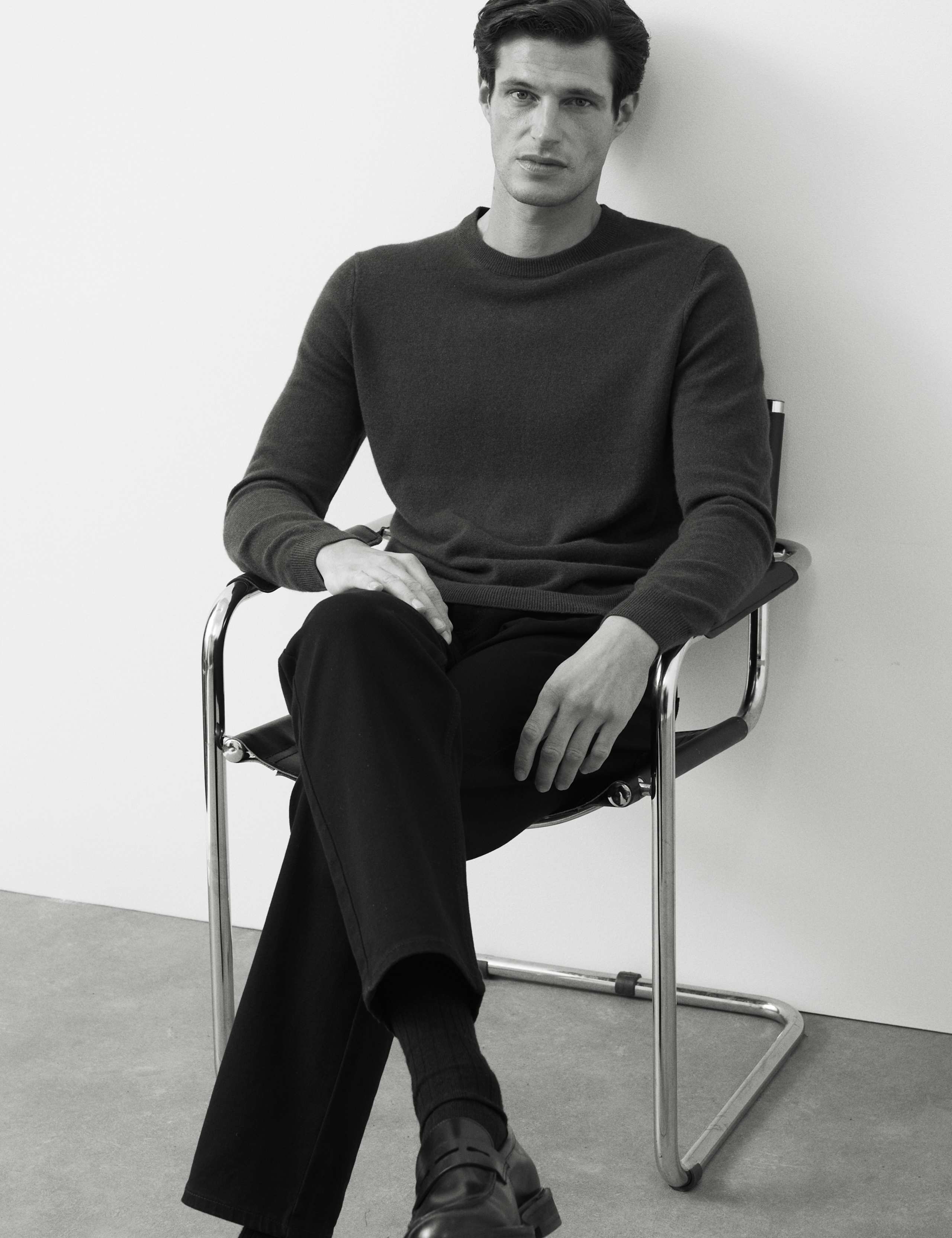 Pure Cashmere Crew Neck Jumper 3 of 5