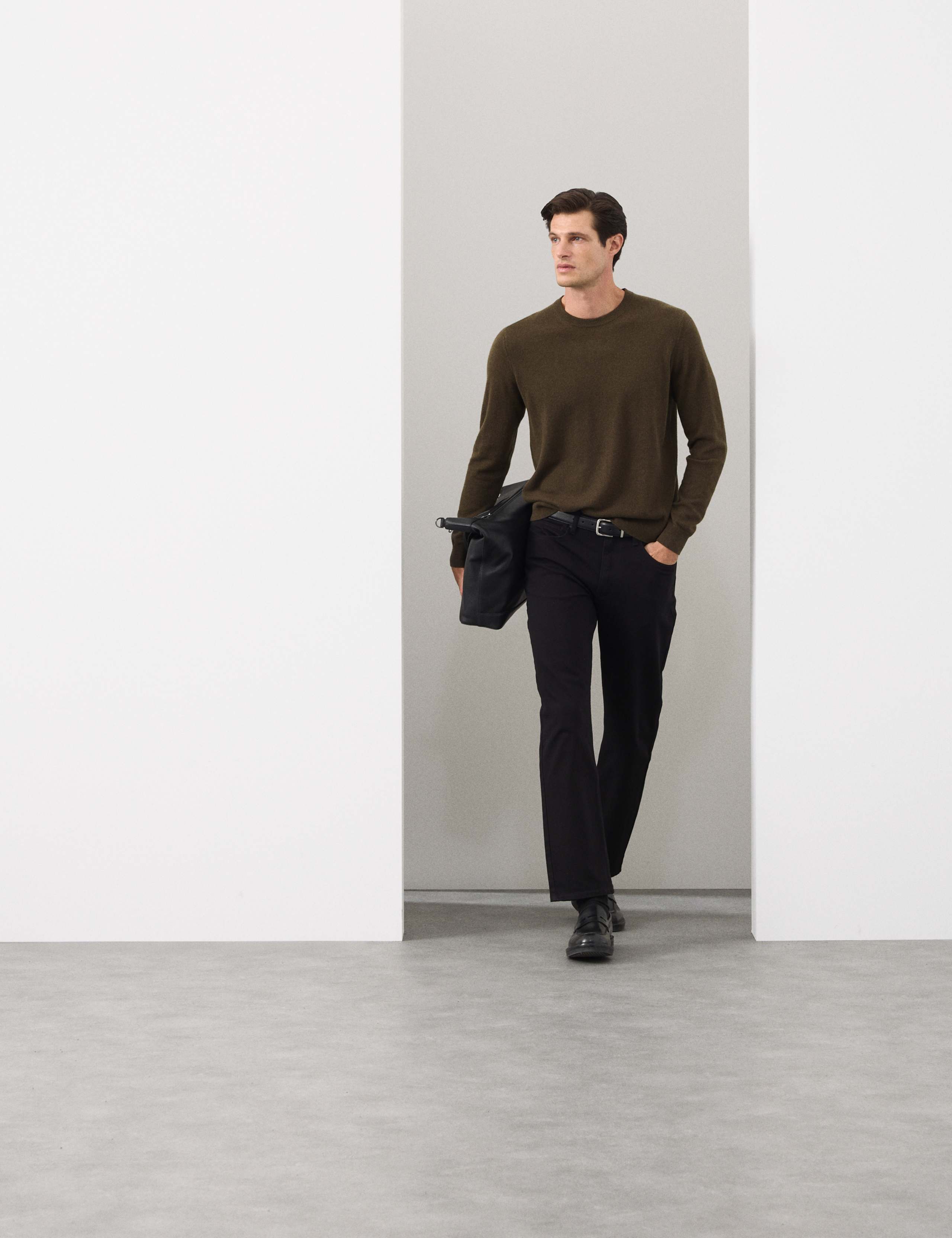 Pure Cashmere Crew Neck Jumper 4 of 5