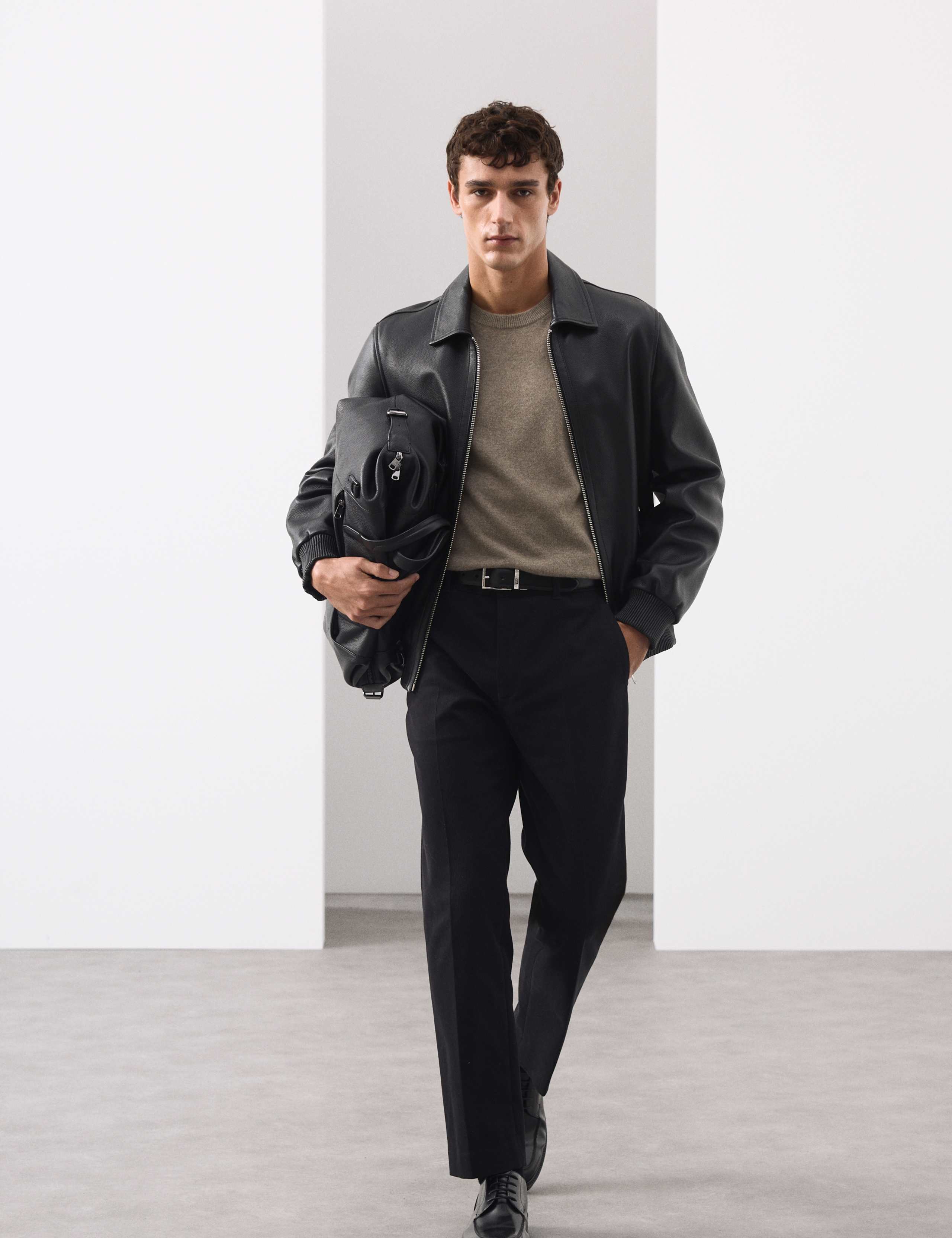 Pure Cashmere Crew Neck Jumper 6 of 7