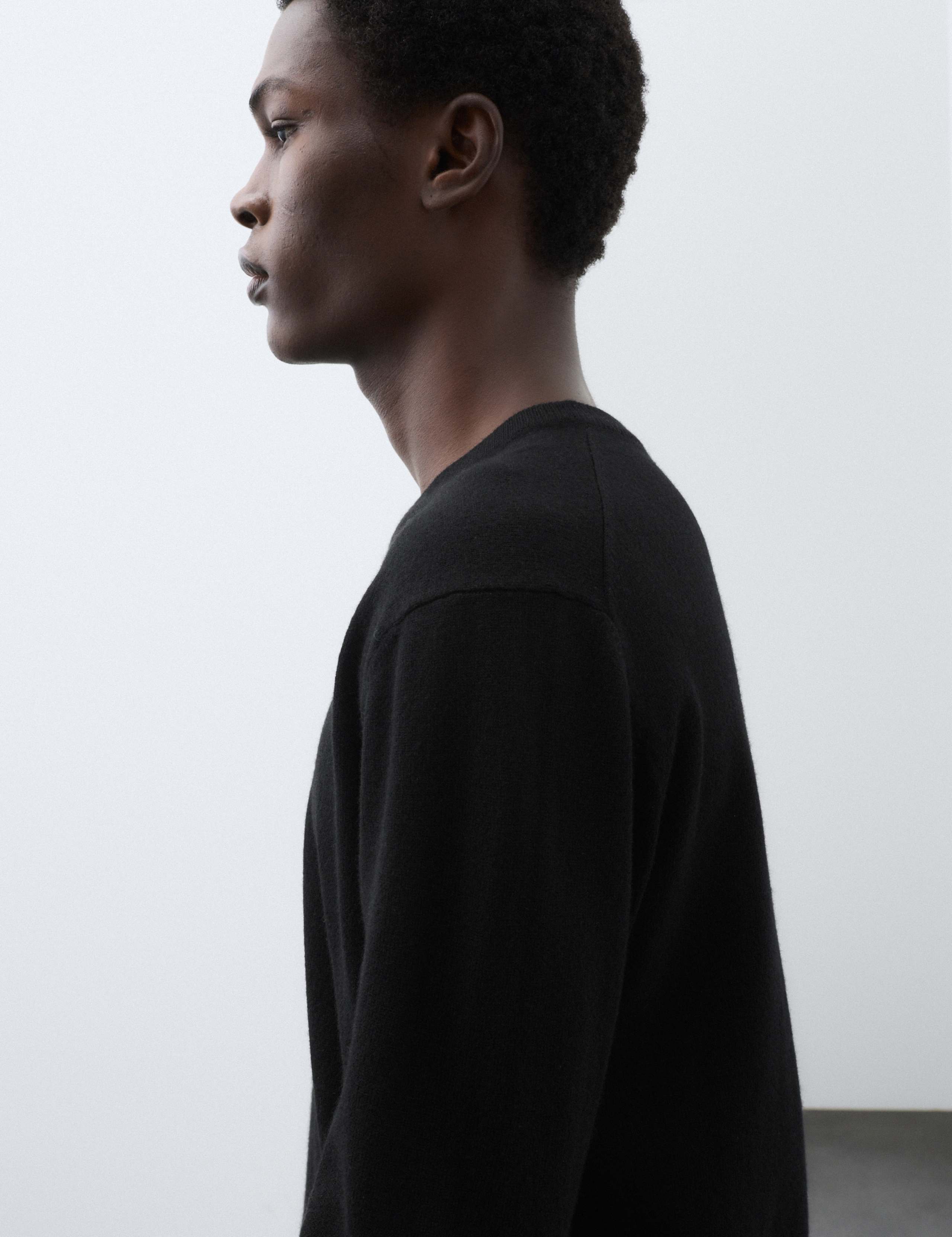 Pure Cashmere V-Neck Jumper 10 of 10