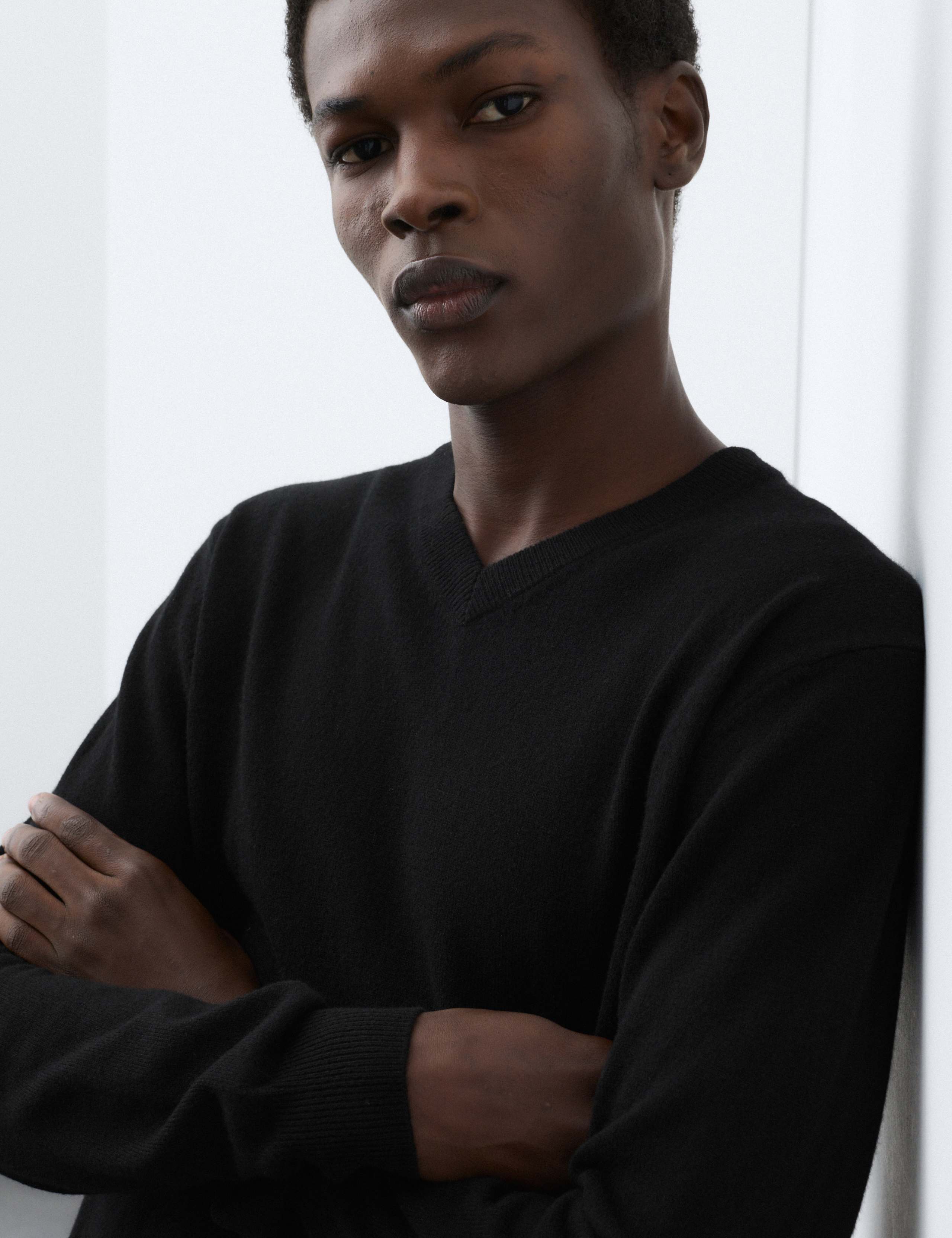 Pure Cashmere V-Neck Jumper 8 of 10
