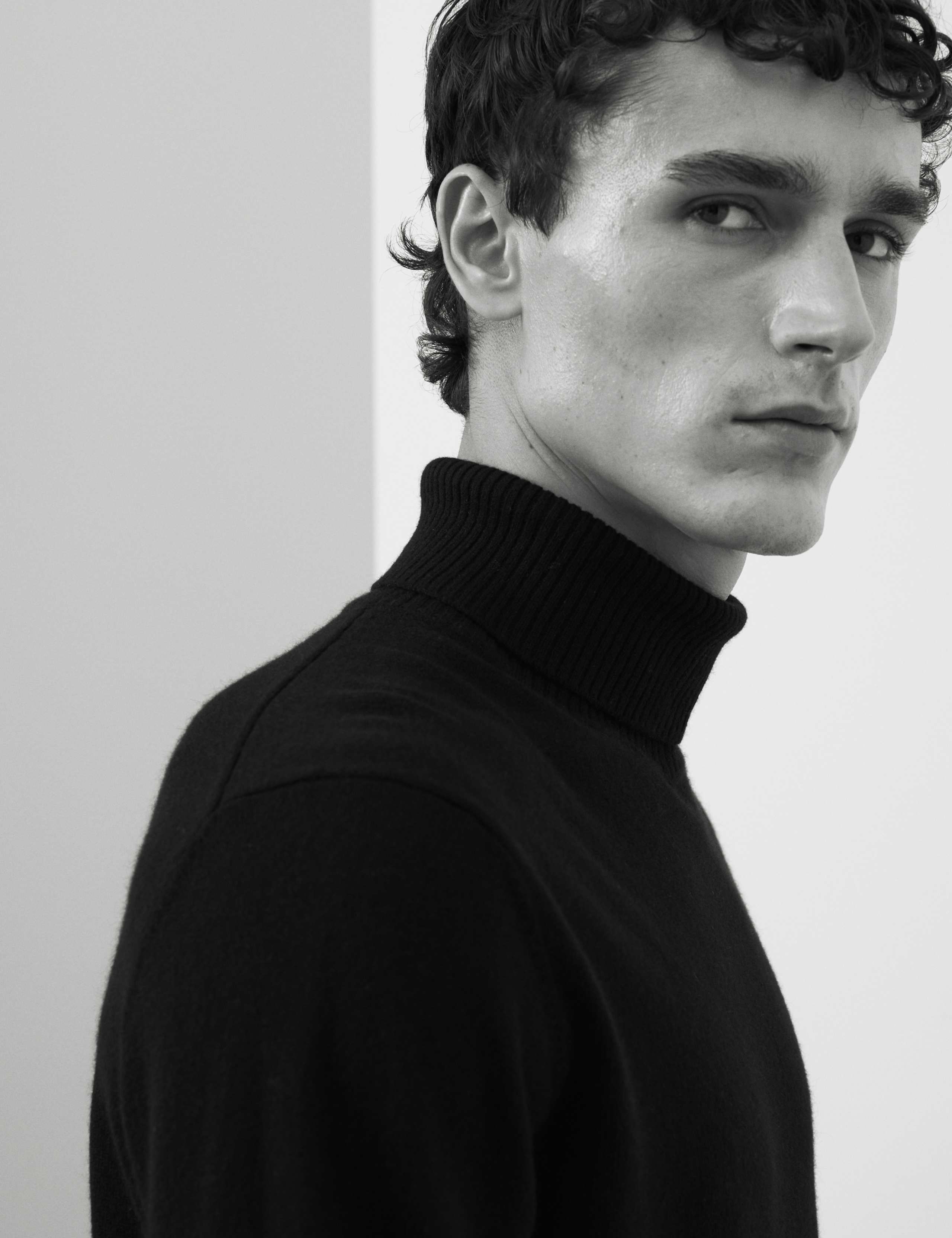 Pure Cashmere Roll Neck Jumper 6 of 7