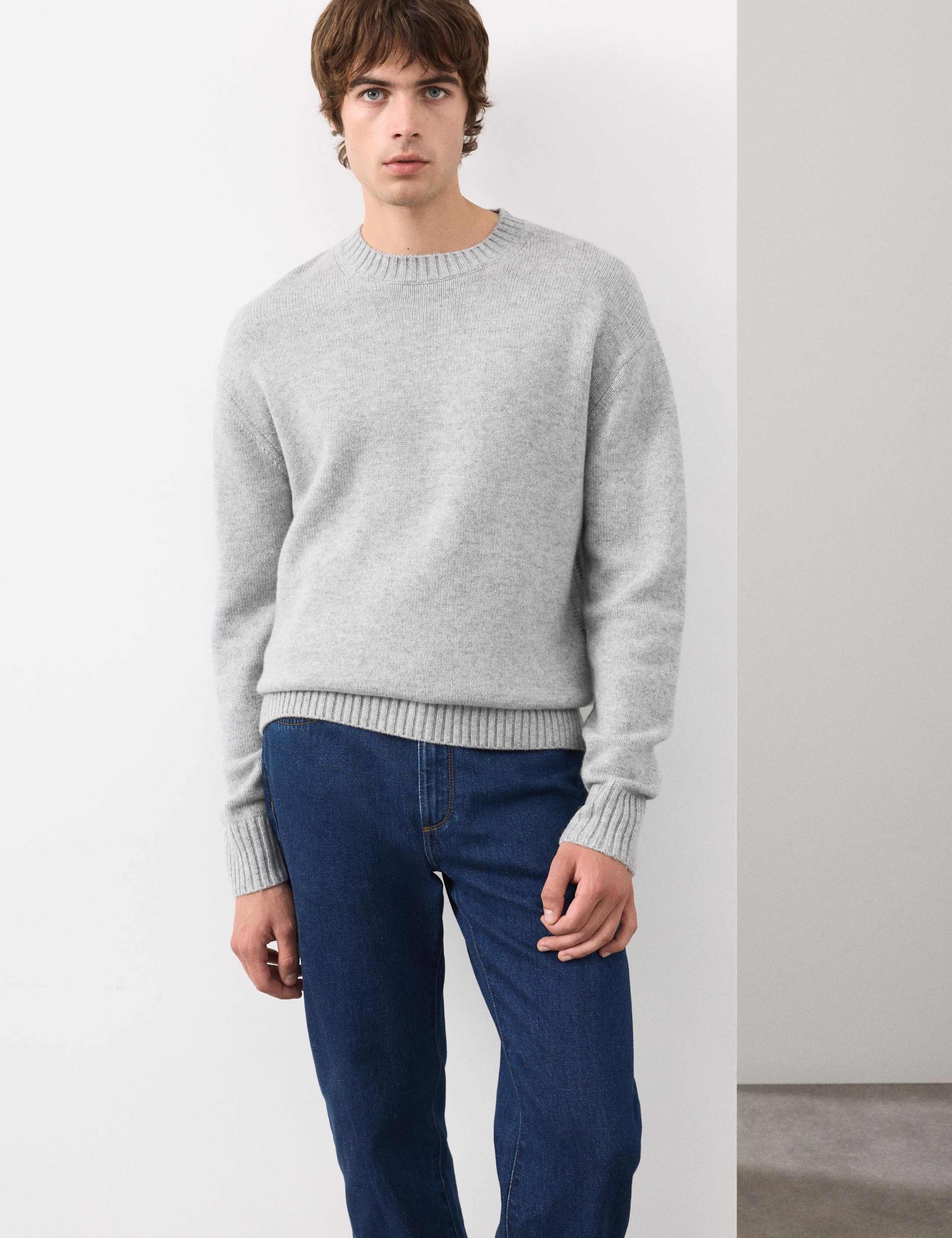 Cashmere and Wool Blend Crew Neck Jumper 6 of 6