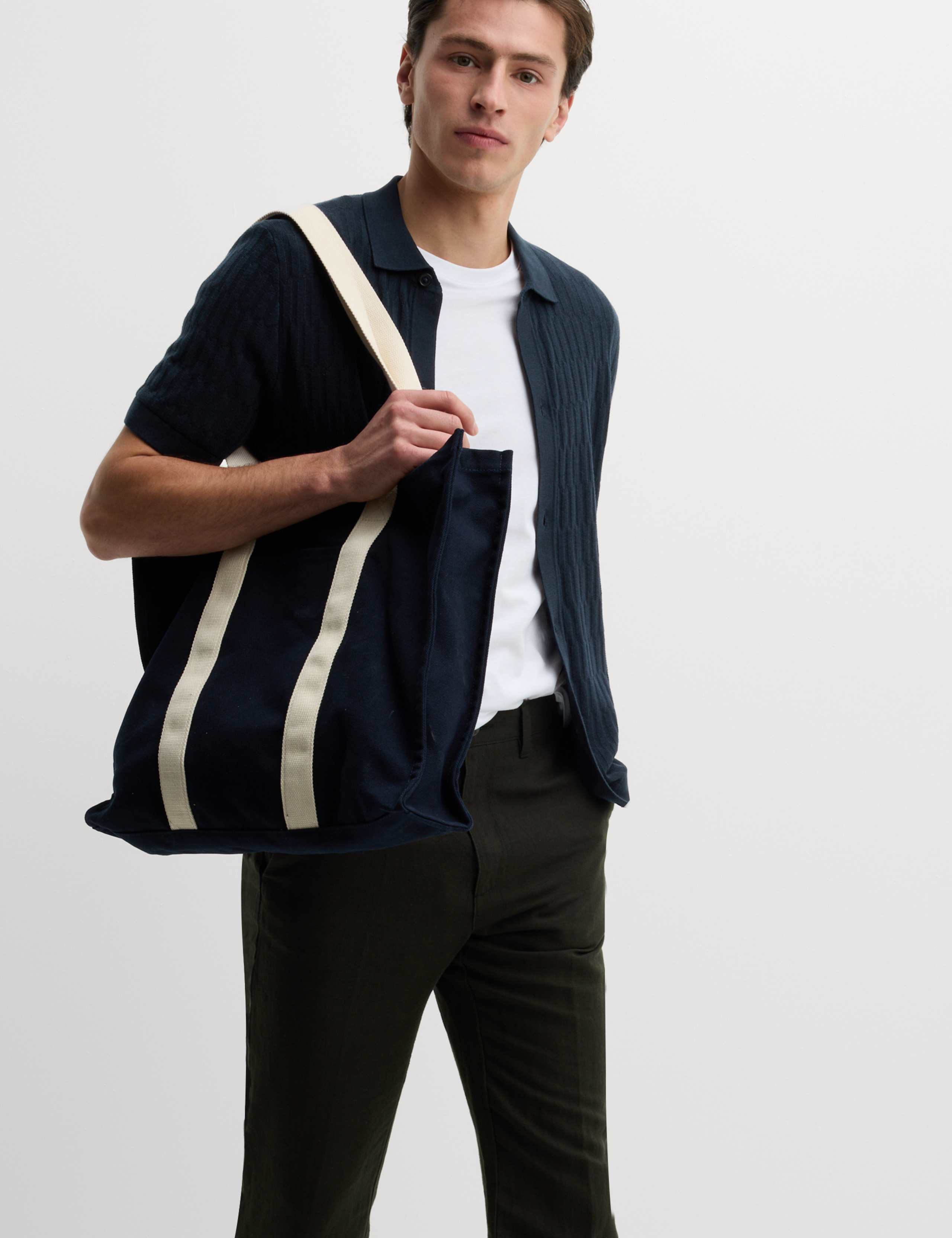Cotton Rich Textured Knitted Polo Shirt 6 of 7