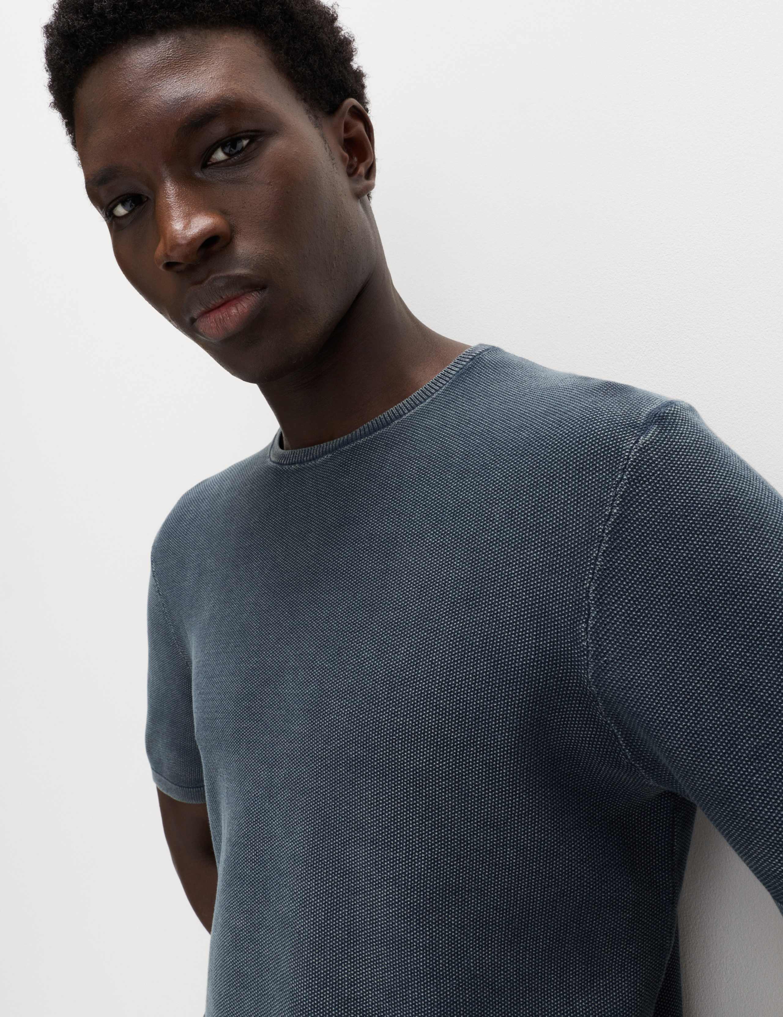 Pure Cotton Garment Dyed Knitted T-Shirt 3 of 5