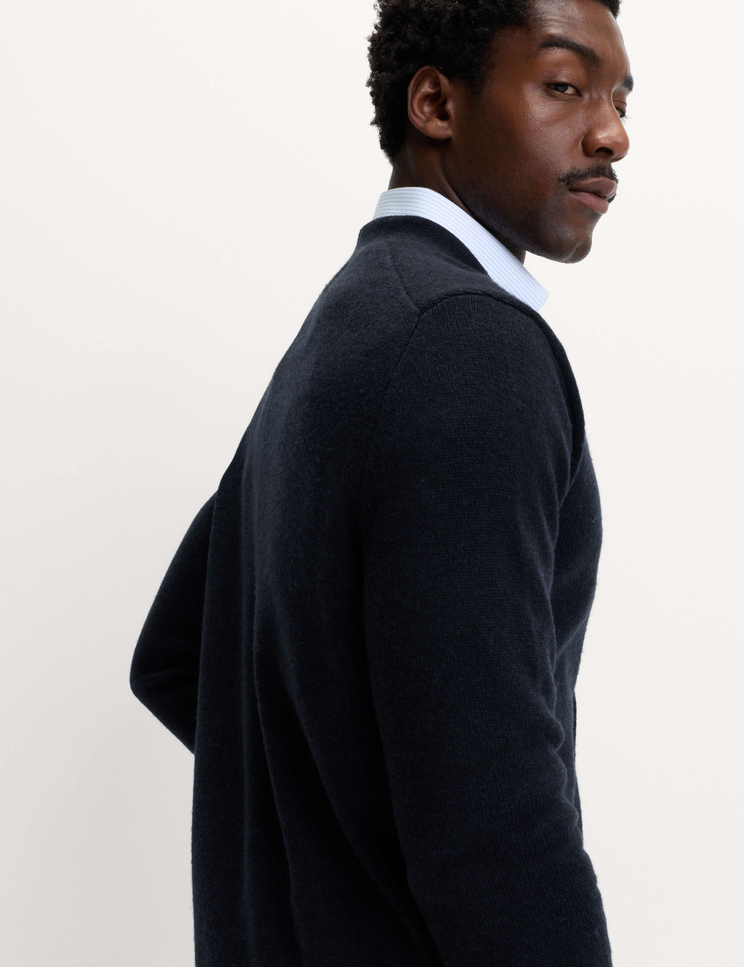 Lambswool Blend V-Neck Cardigan 5 of 5