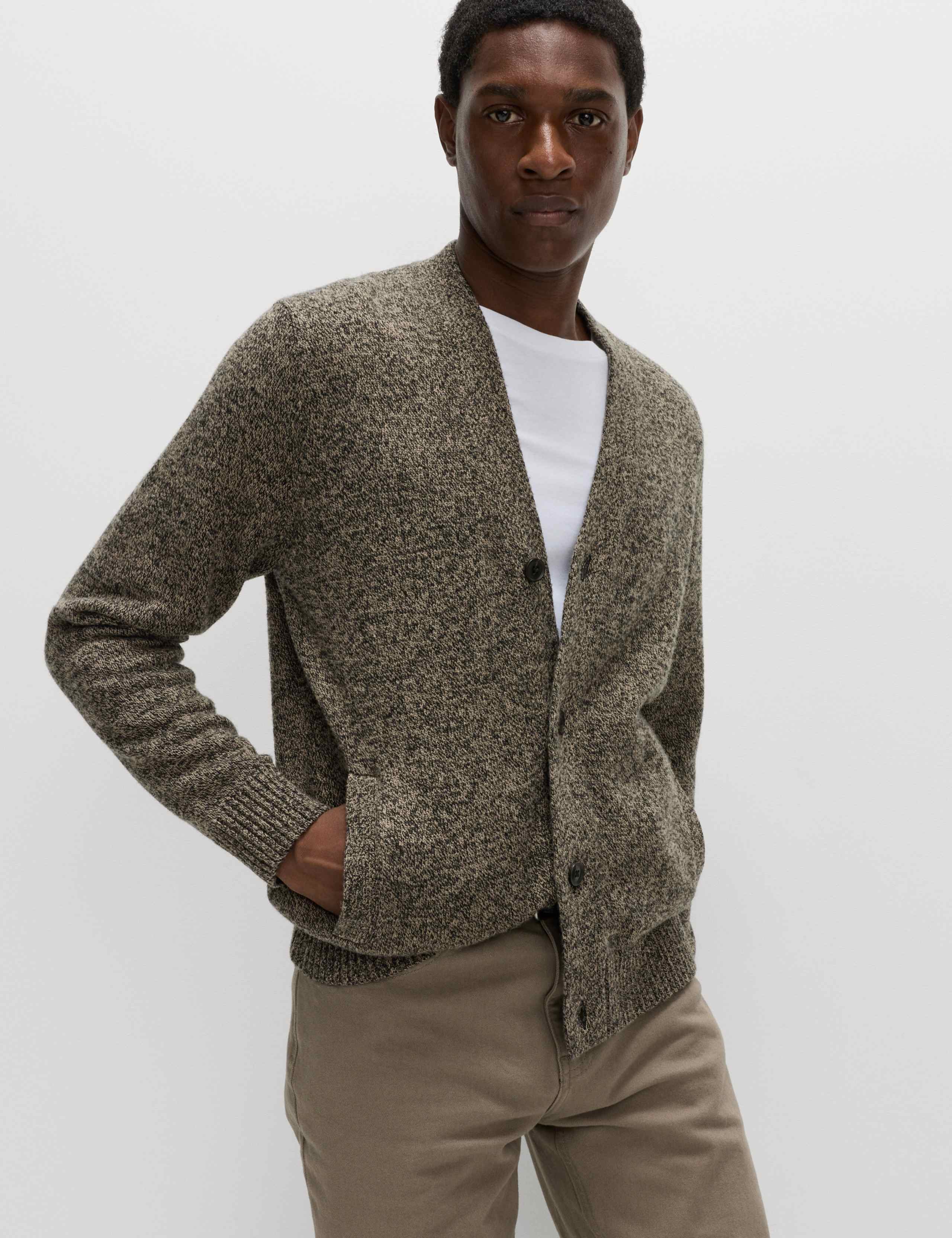 Lambswool Blend V-Neck Cardigan 5 of 5