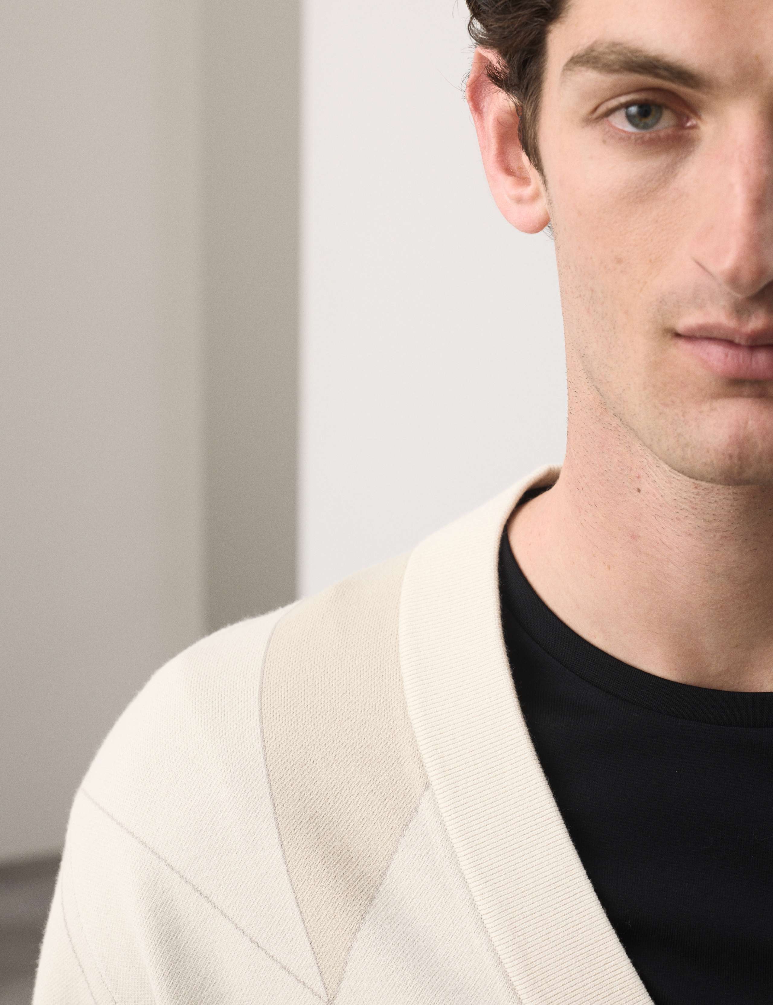 Milano-Knit V-Neck Jacquard Cardigan 7 of 7