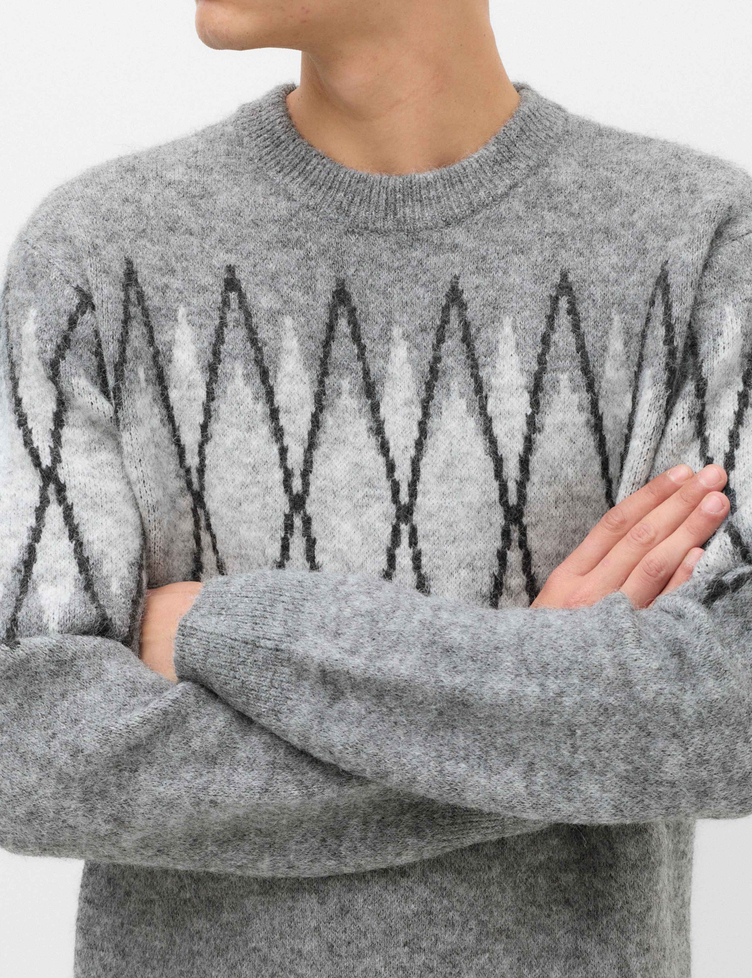Relaxed Argyle Crew Neck Jumper with Wool 3 of 5