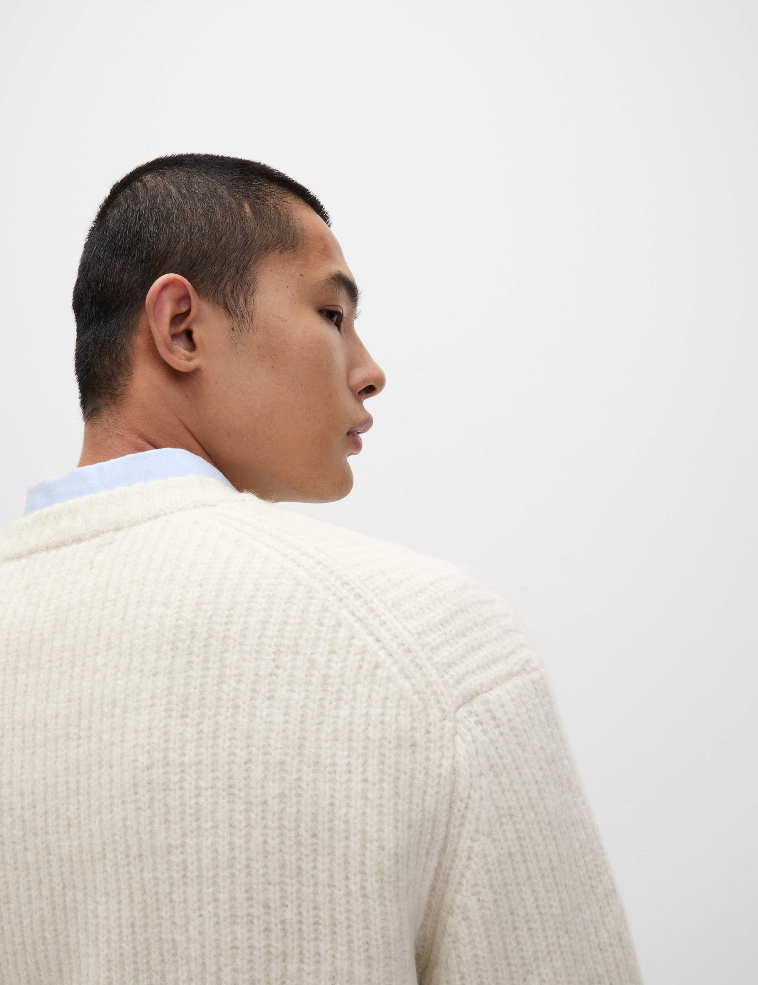 Supersoft Ribbed V-Neck Cardigan with Wool 5 of 7