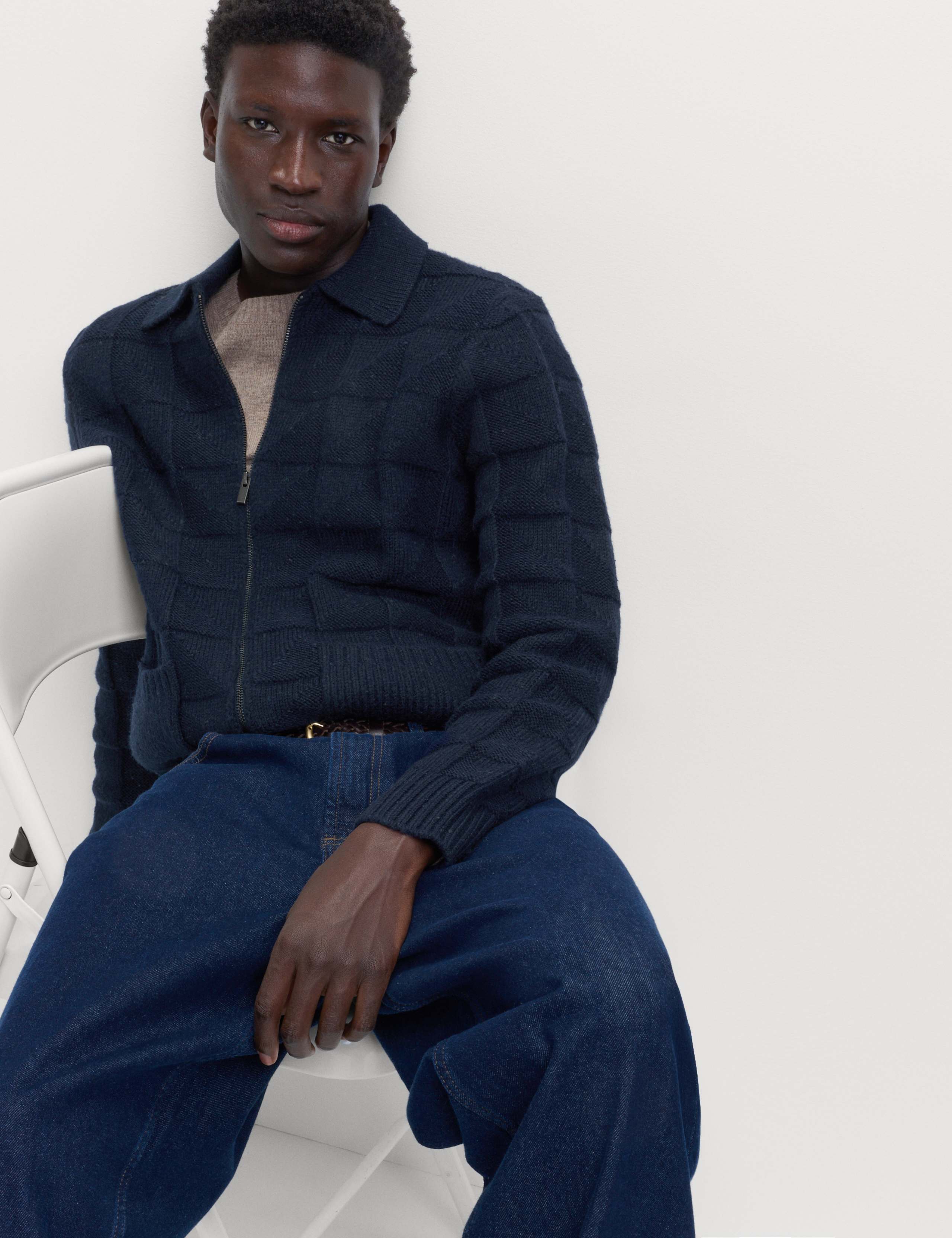 Textured Knitted Zip Up Jacket with Wool 5 of 6