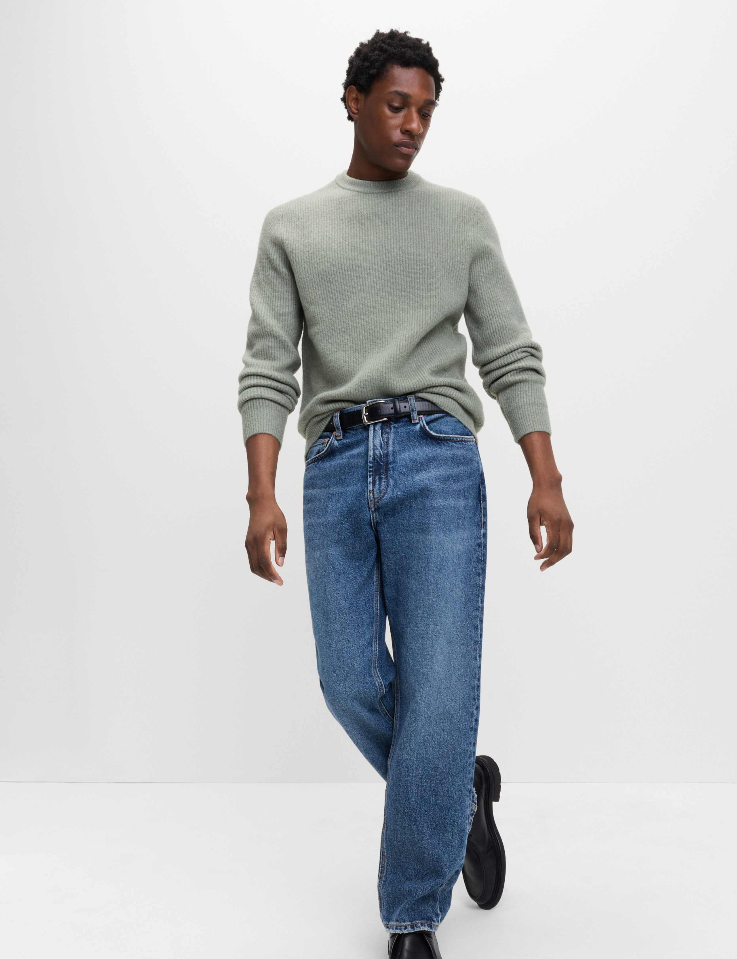 Supersoft Ribbed Crew Neck Jumper with Wool 3 of 6
