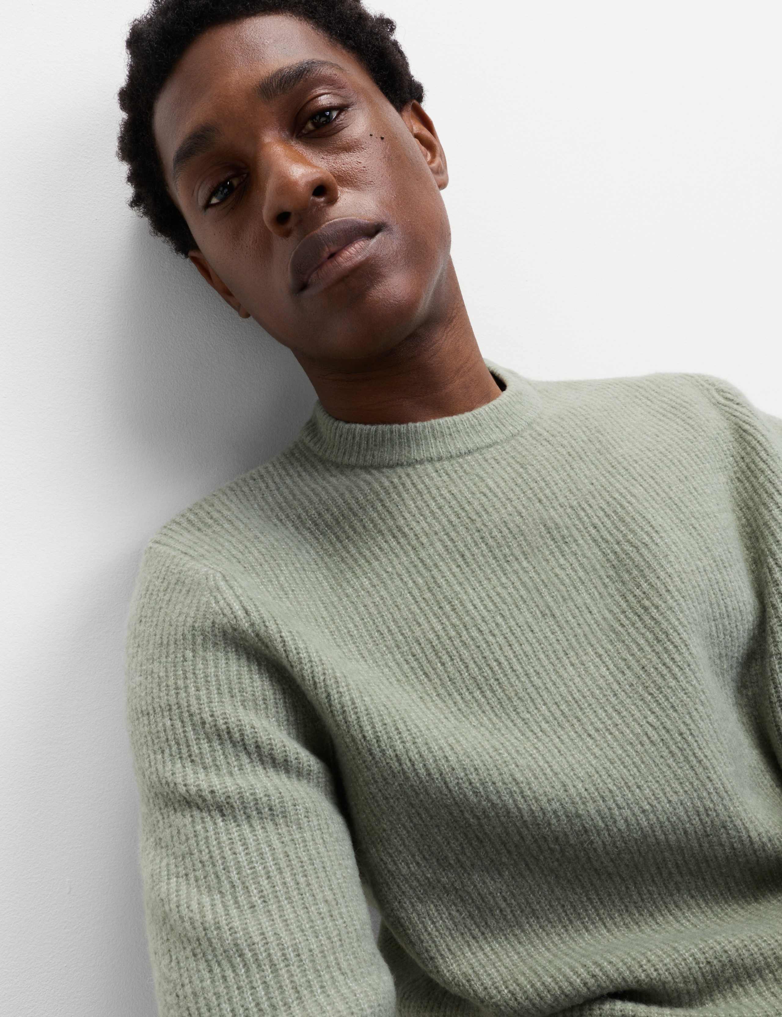 Supersoft Ribbed Crew Neck Jumper with Wool 5 of 6