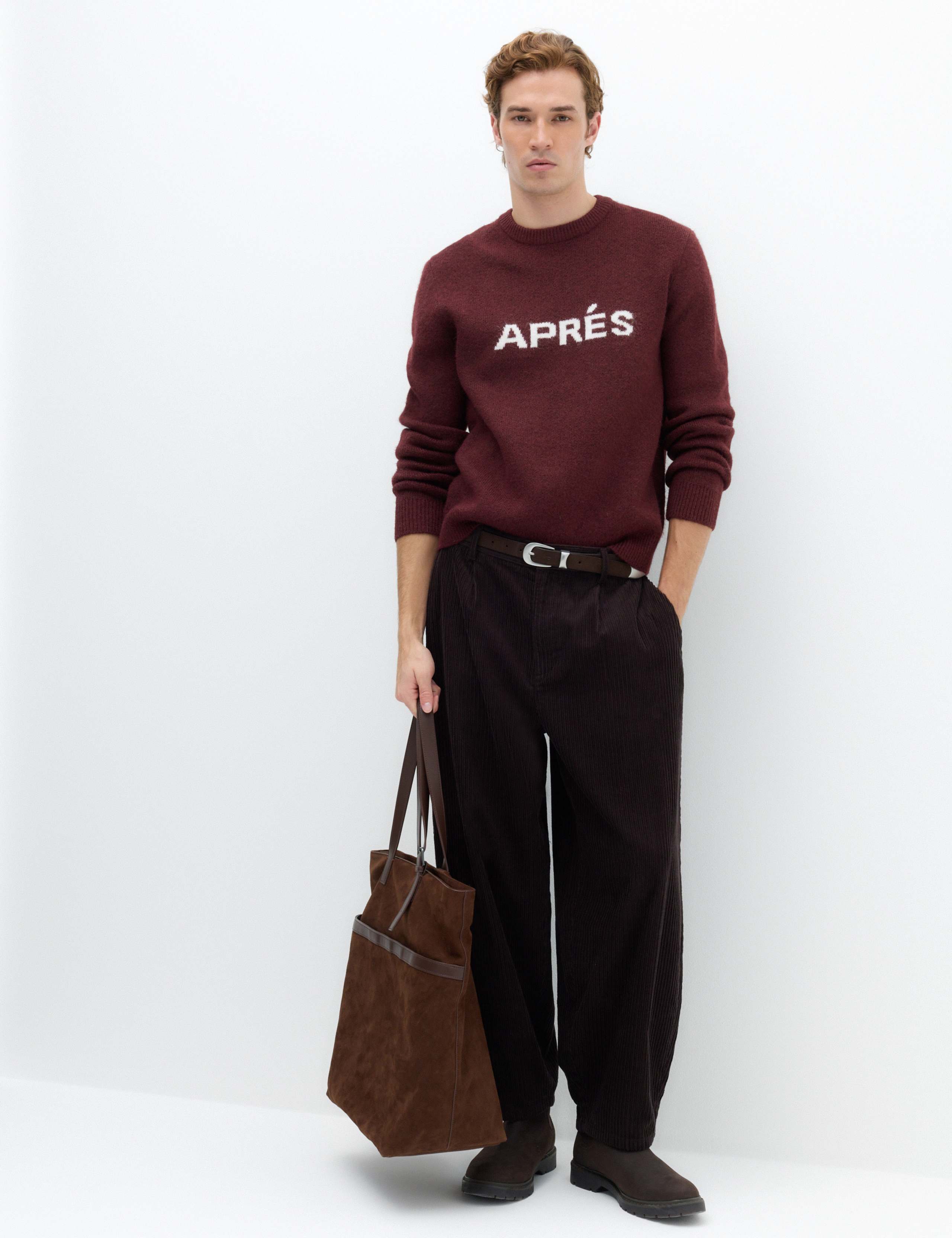 Apres Slogan Crew Neck Jumper 6 of 7