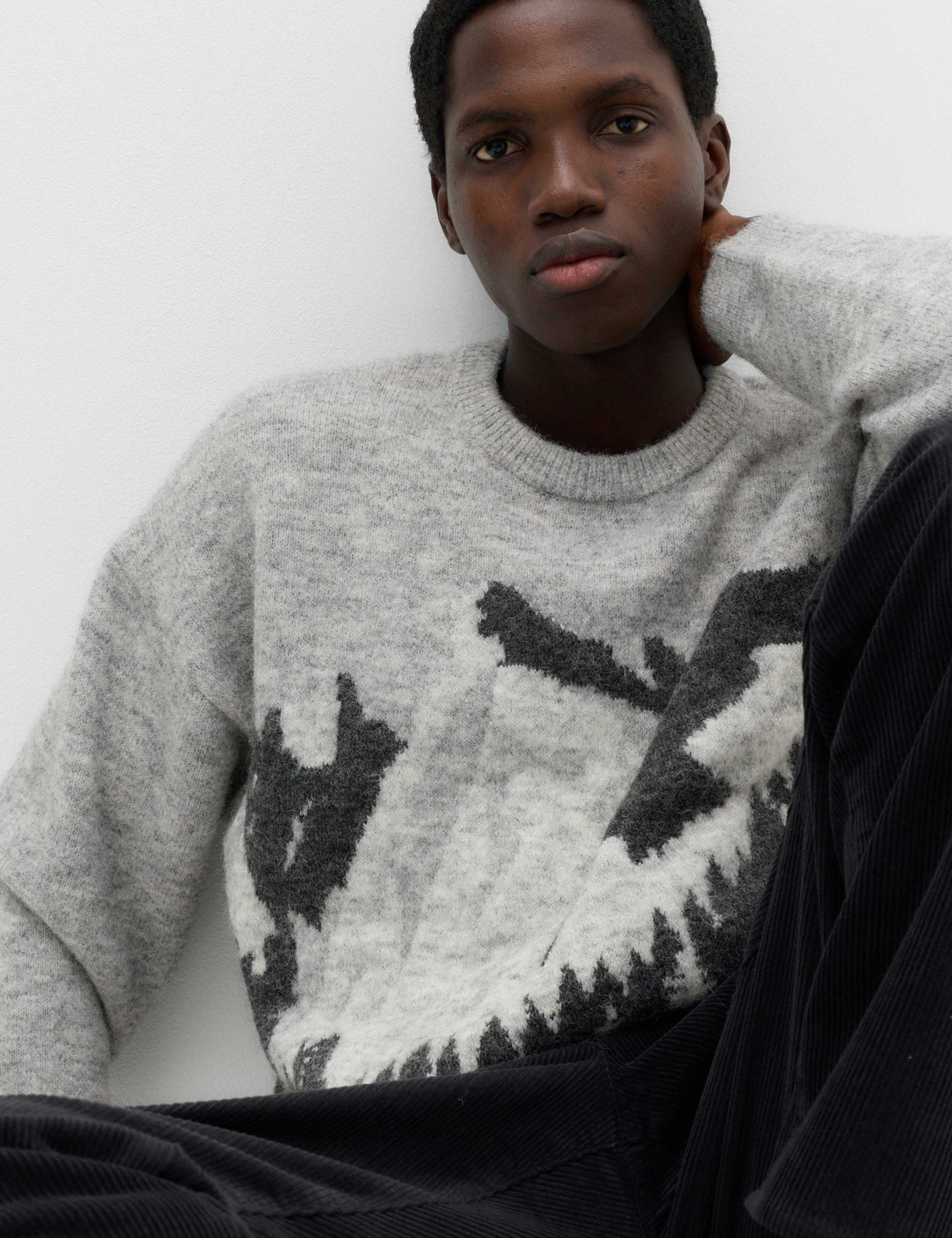 Mountain Scene Crew Neck Jumper with Wool 6 of 7