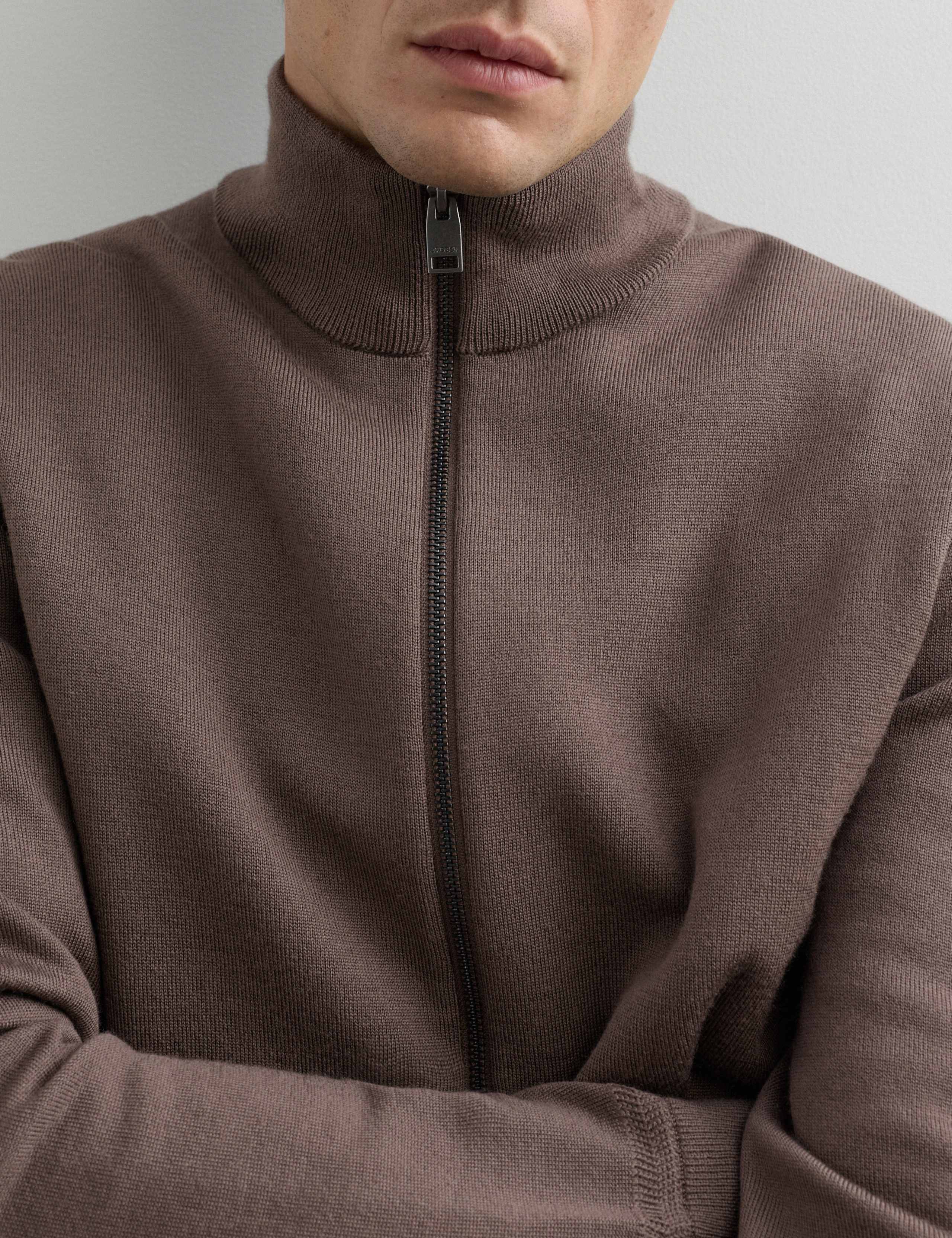Merino Wool Rich Funnel Neck Zip Up Cardigan 3 of 7